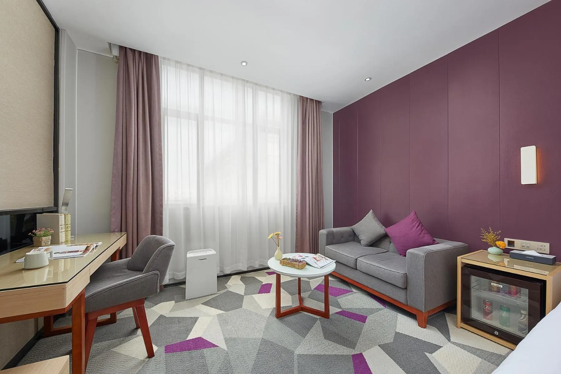 Living room in Lavande International Hotel Guangzhou Baiyun International Airport Branch - Free Shuttle Bus to Guangzhou Baiyun International Airport