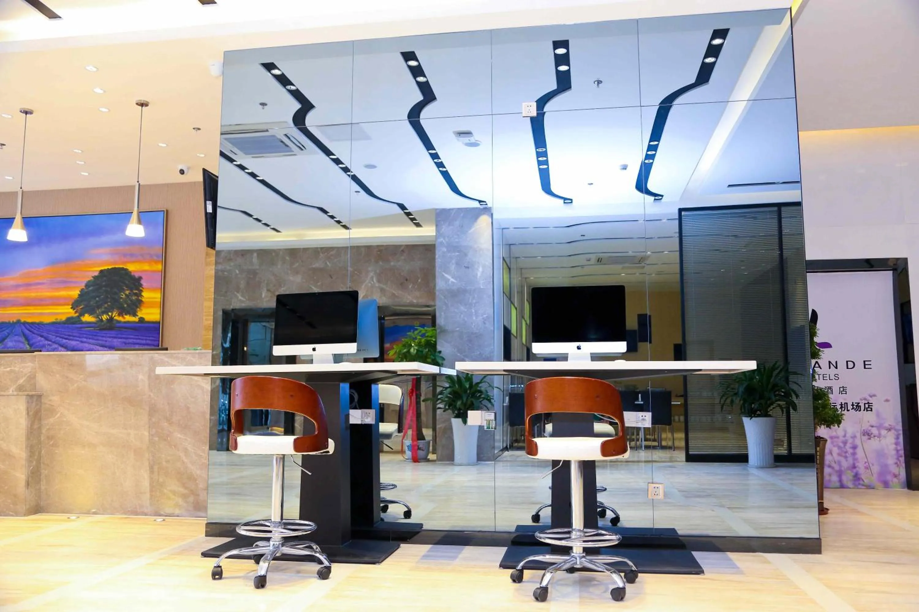 Seating area in Lavande Hotel Baiyun International Airport Branch