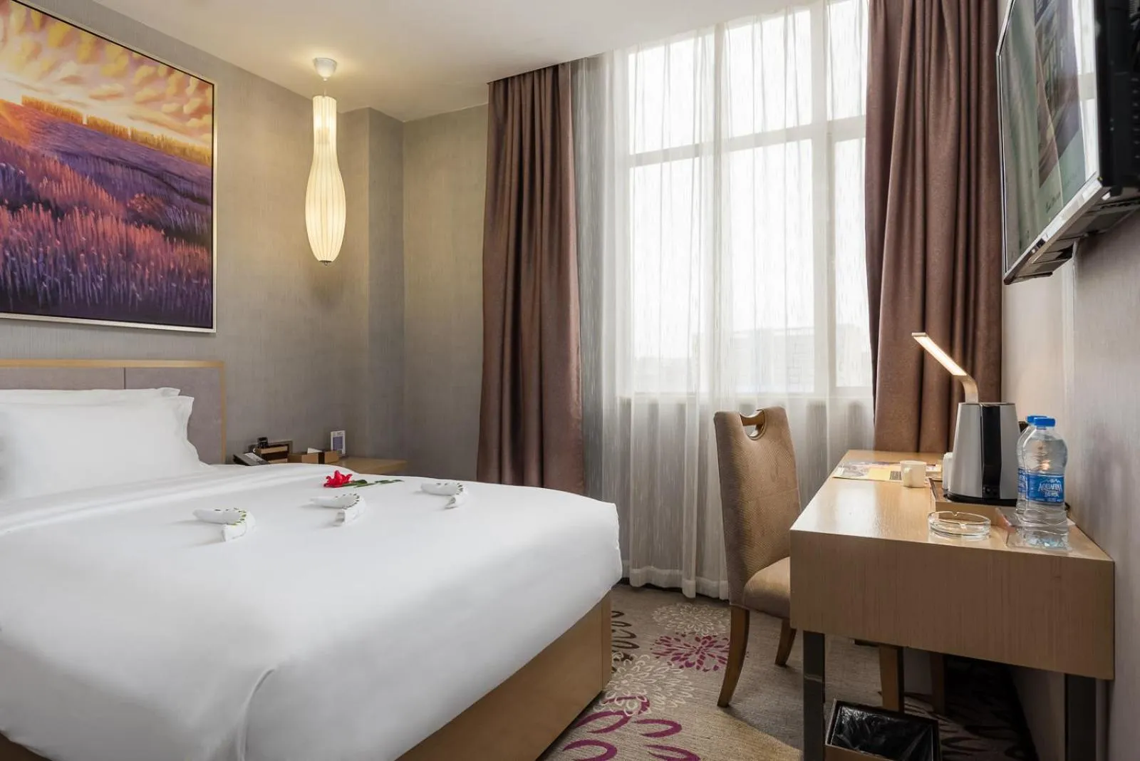 Bed in Lavande International Hotel Guangzhou Baiyun International Airport Branch - Free Shuttle Bus to Guangzhou Baiyun International Airport