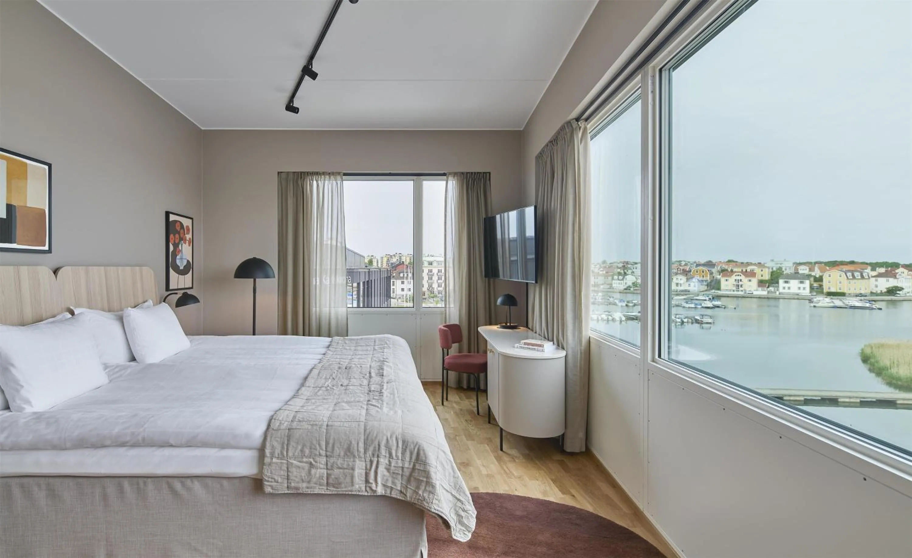 Bedroom, Bed in Scandic Karlskrona