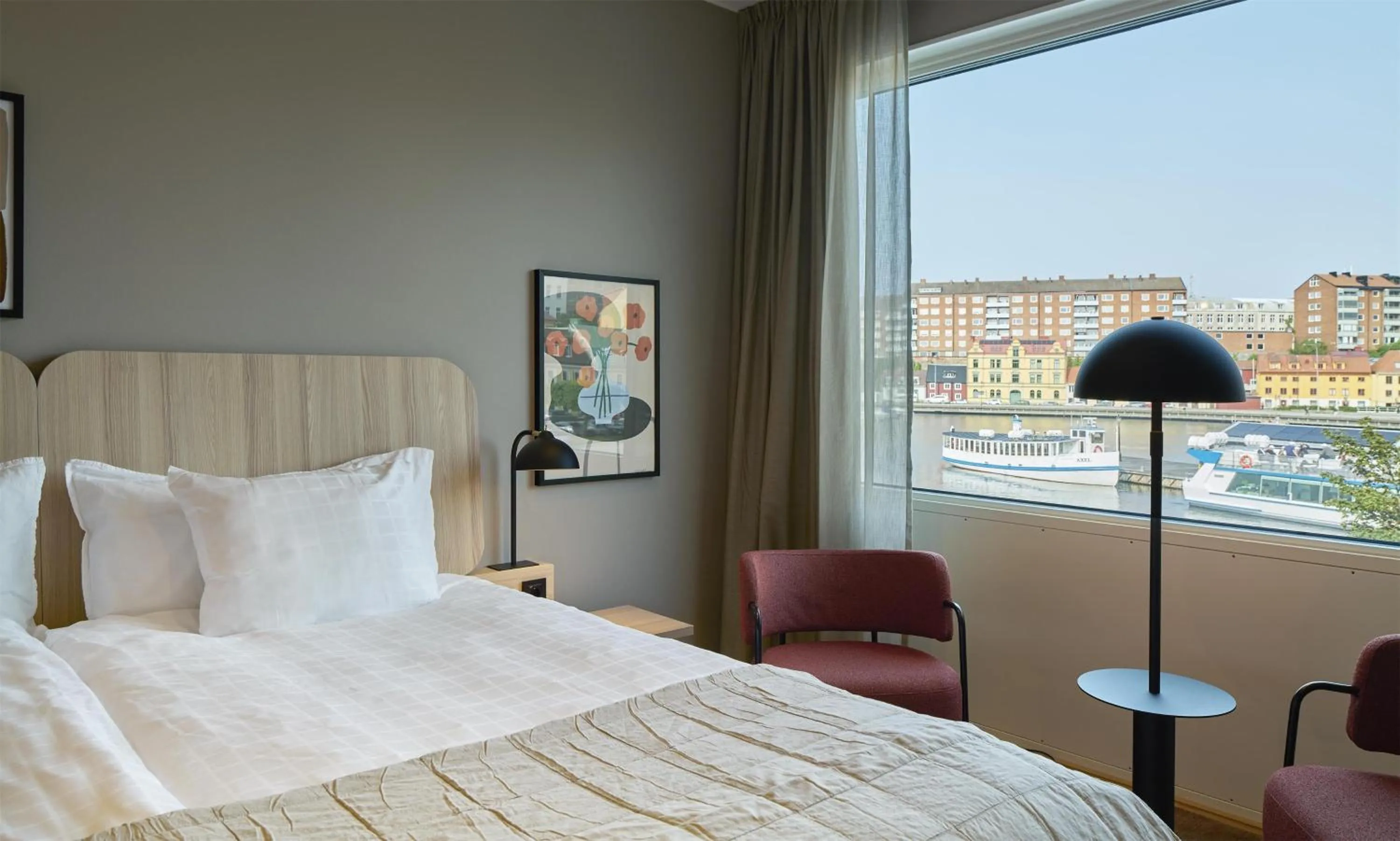 Bedroom, Bed in Scandic Karlskrona