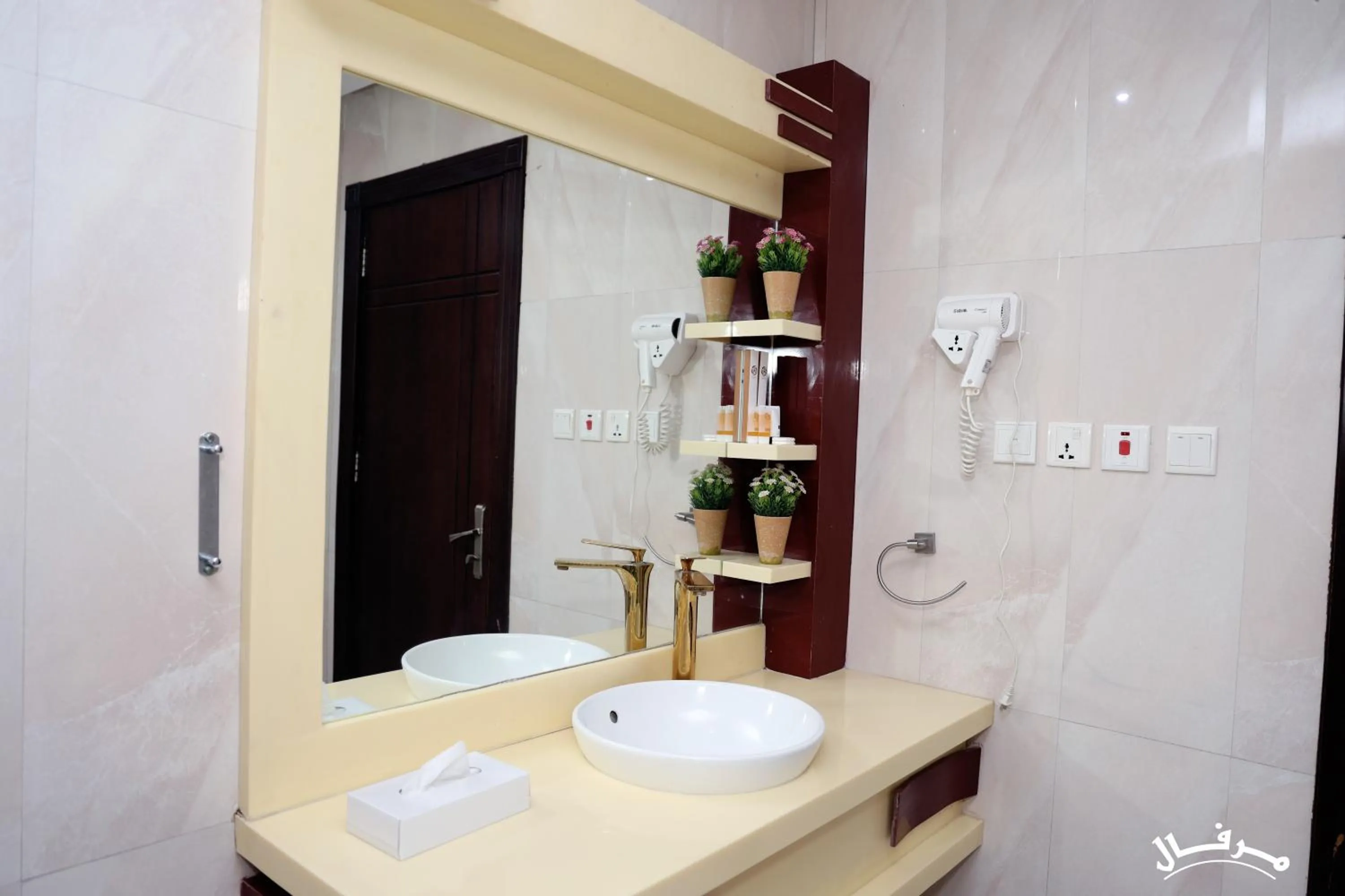 Bathroom in Merfal Serviced Apartments Royal