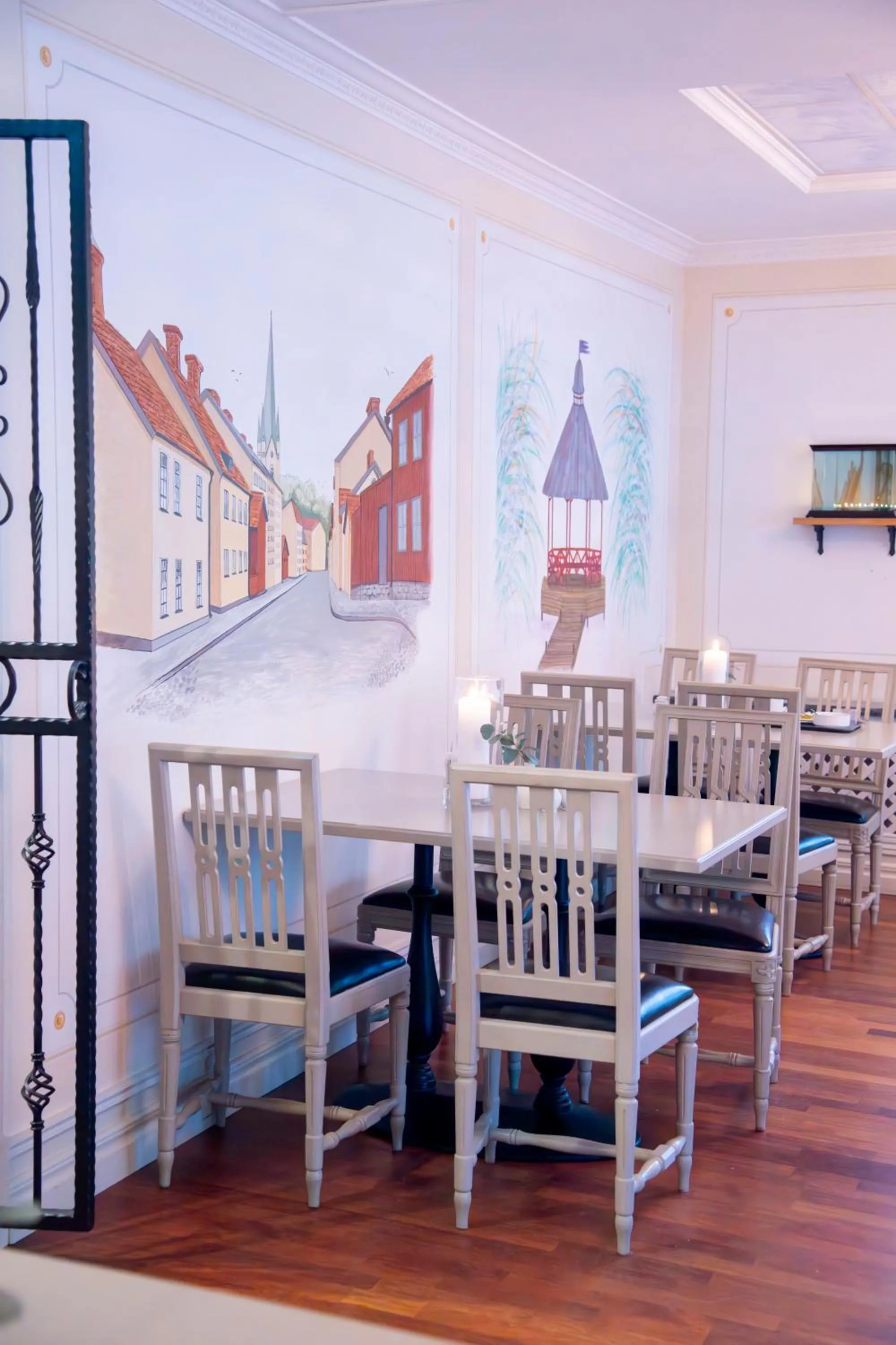 Restaurant/places to eat in Park Hotel Linköping Fawlty Towers