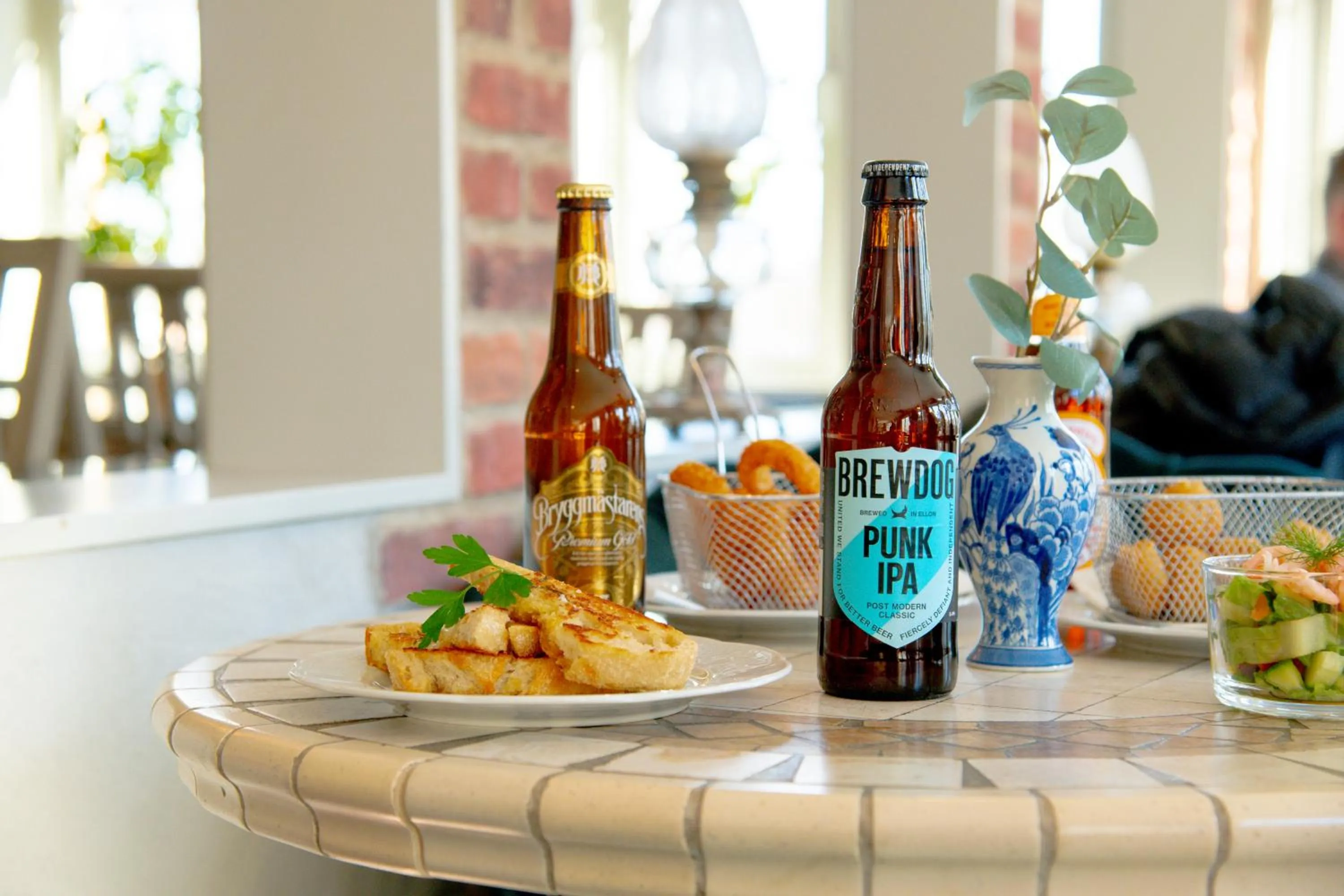 Restaurant/places to eat in Park Hotel Linköping Fawlty Towers