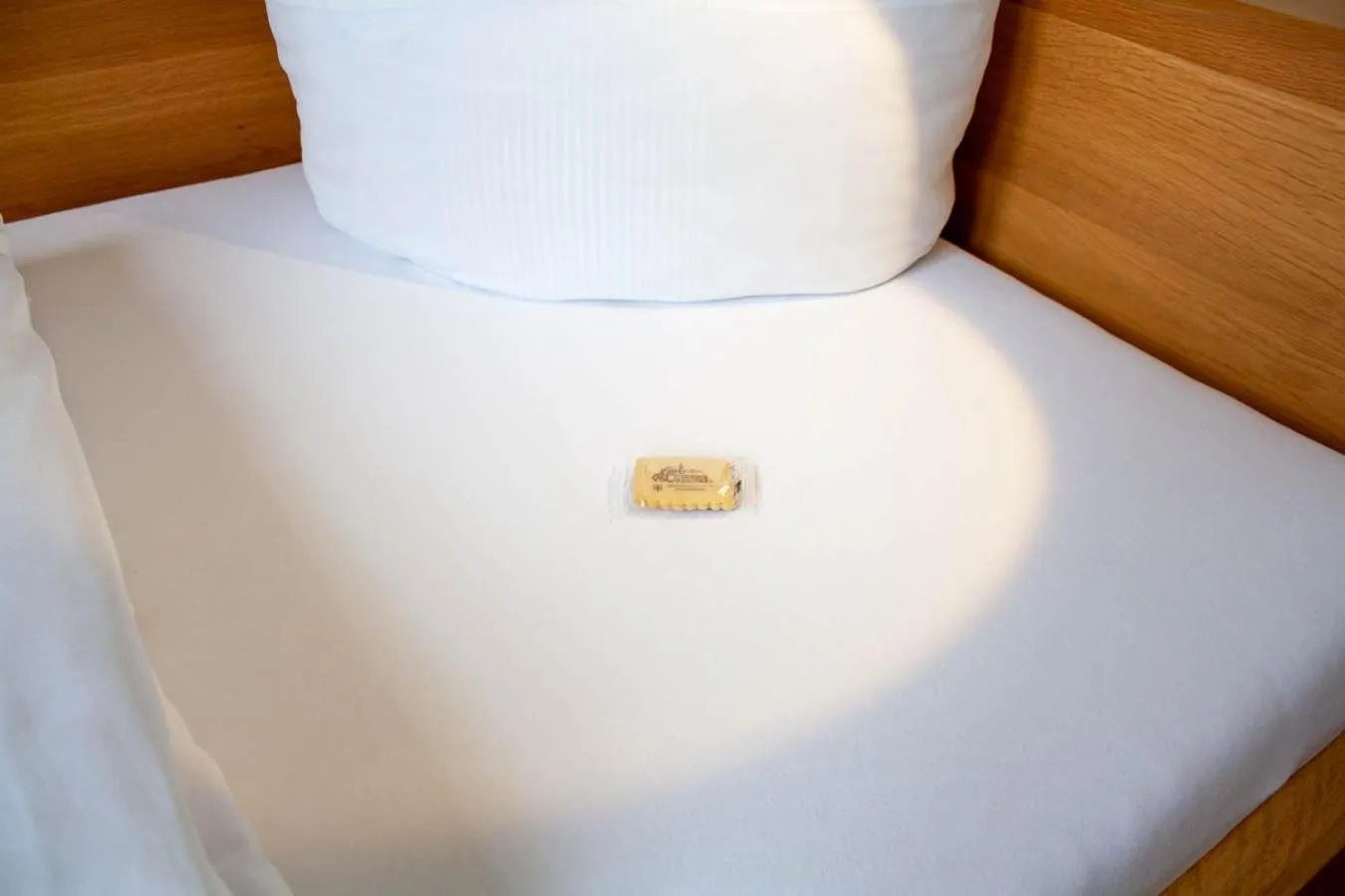 Bed in Gästehaus St. Georg - Weltenburger Klosterbetriebe GmbH