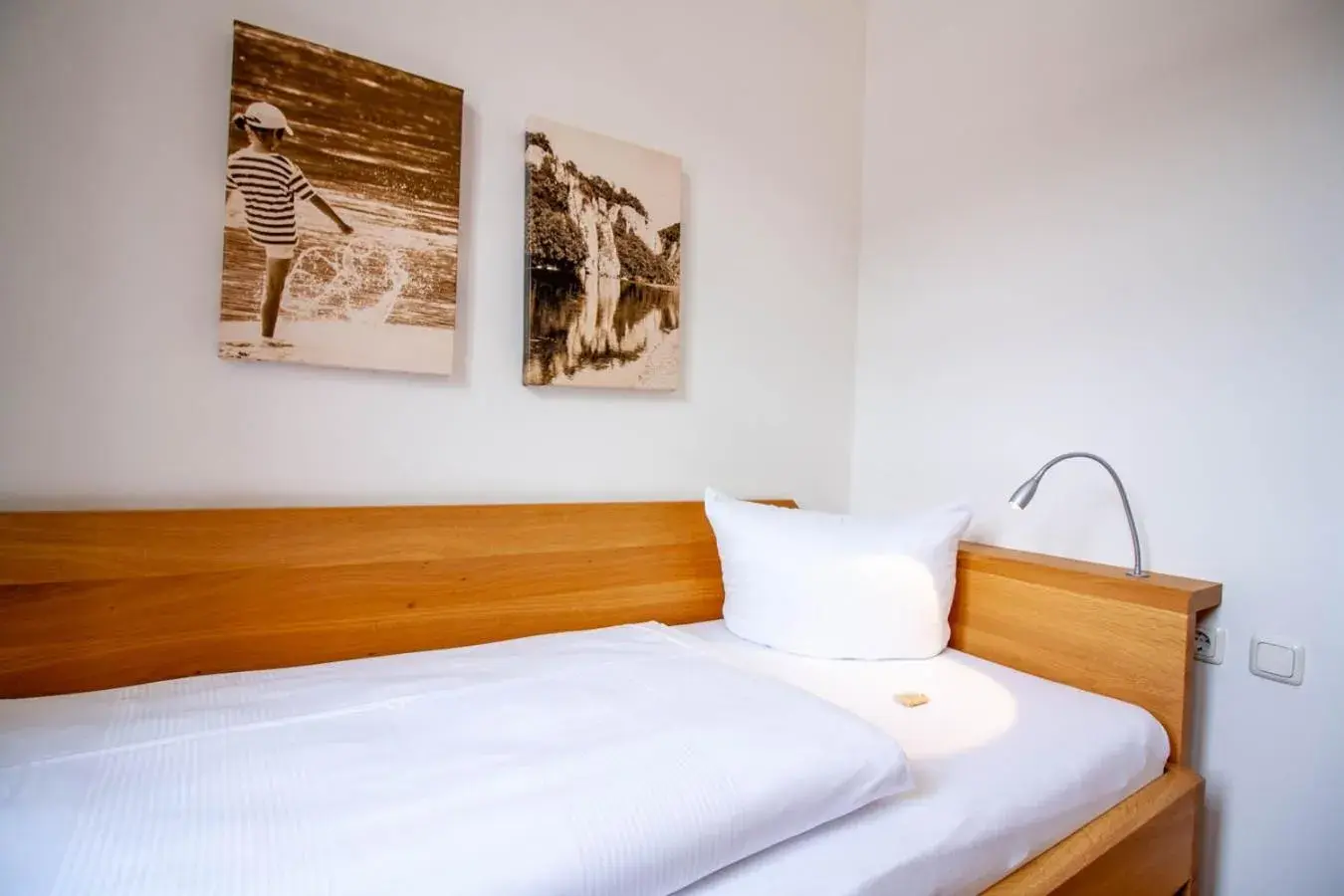 Single Room - single occupancy in Gästehaus St. Georg - Weltenburger Klosterbetriebe GmbH Single Room - single occupancy in Gästehaus St. Georg - Weltenburger Klosterbetriebe GmbH