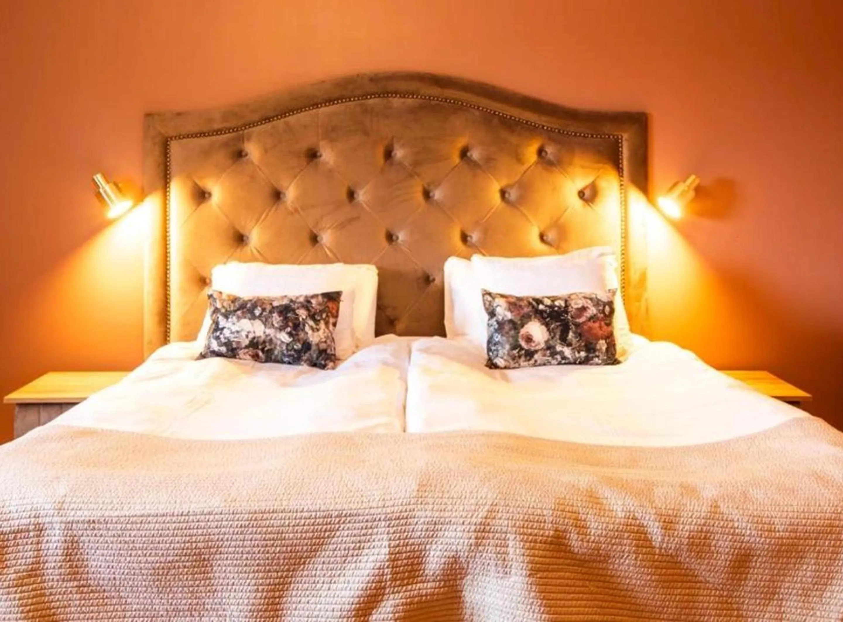 Photo of the whole room, Bed in Karlskrona Stadshotell, Best Western Signature Collection