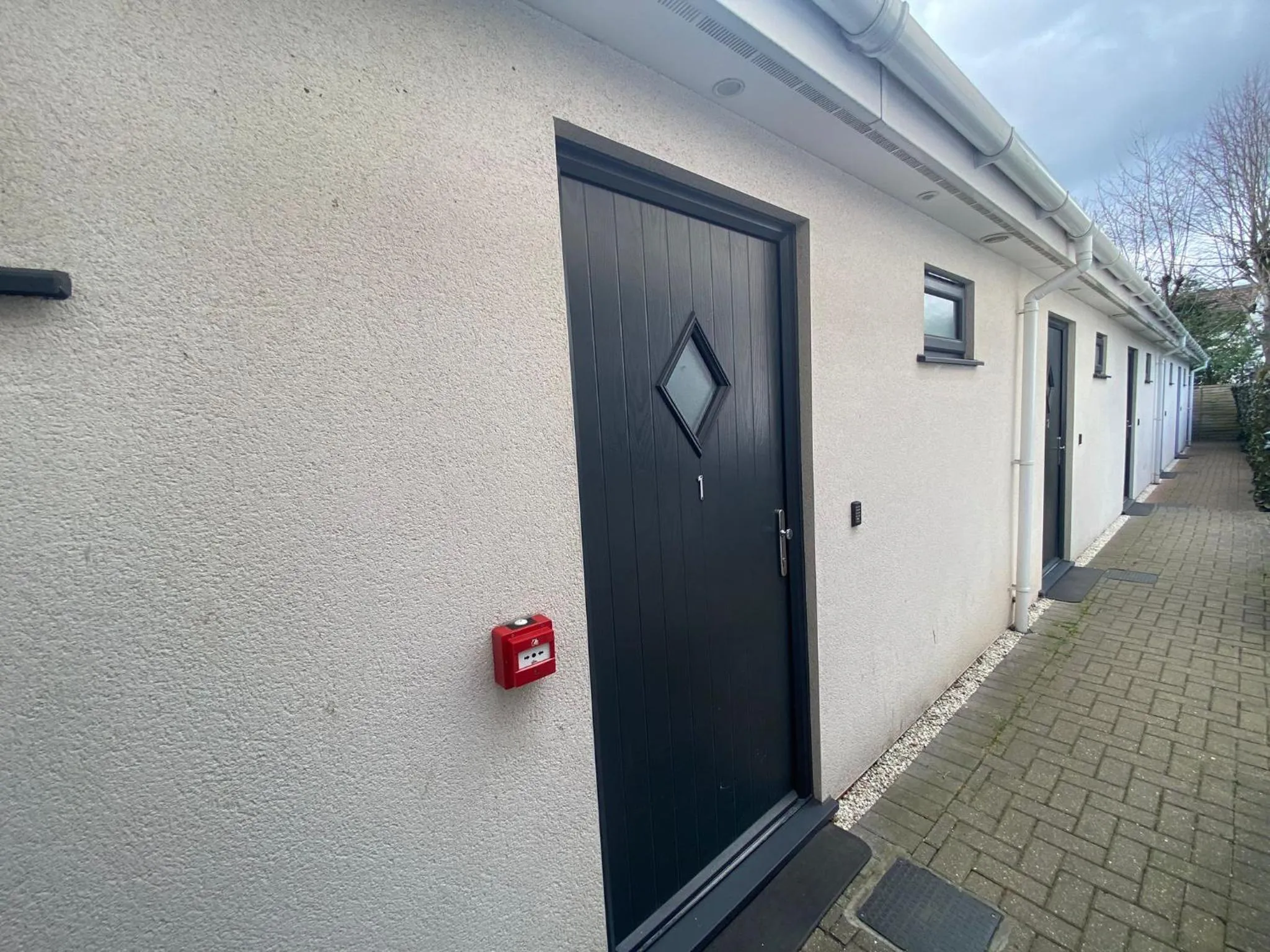 Property building in Deepcut Lodge Bed & Breakfast Self Service