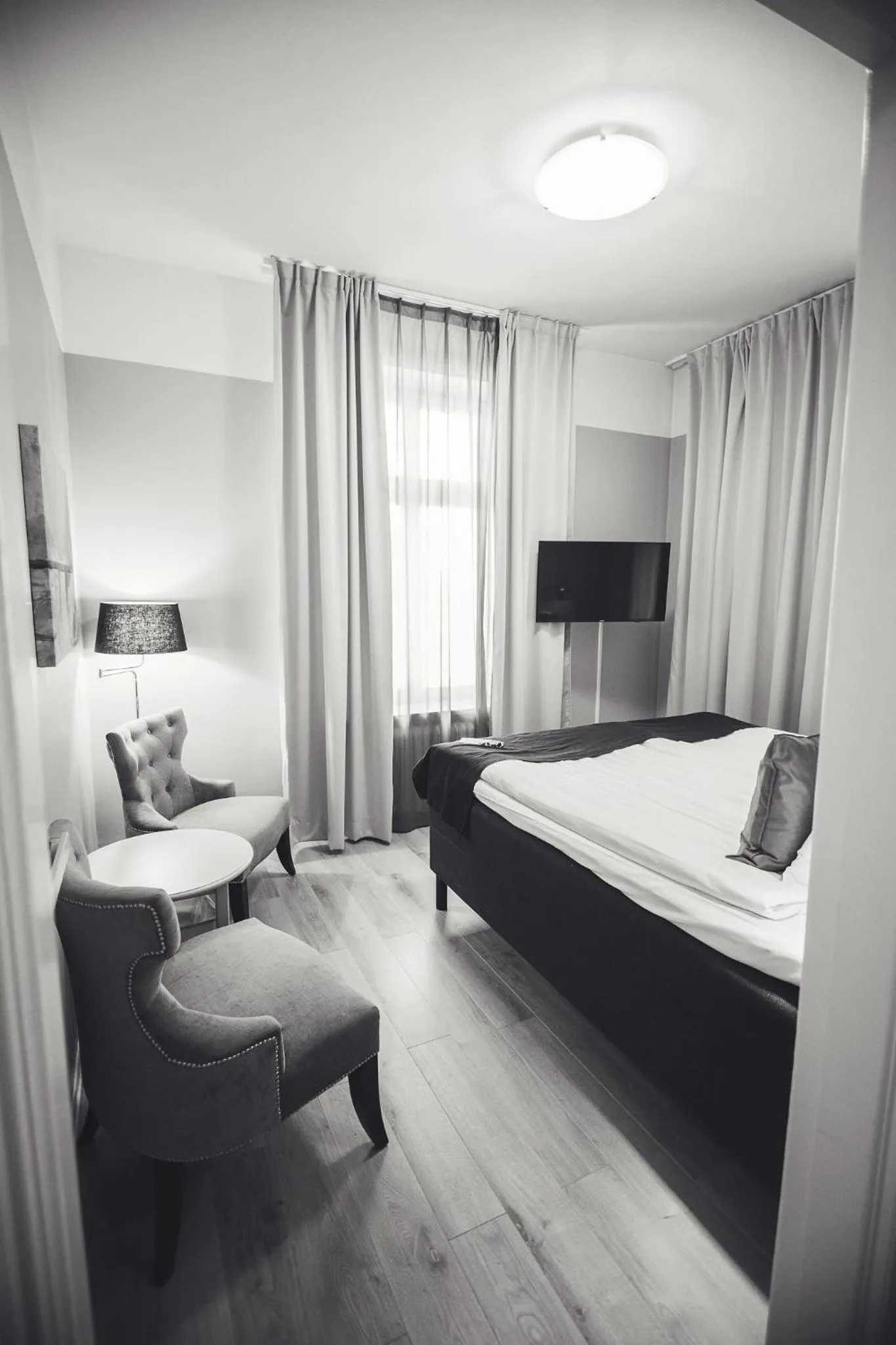 Photo of the whole room, Bed in Best Western Hotel Statt Katrineholm