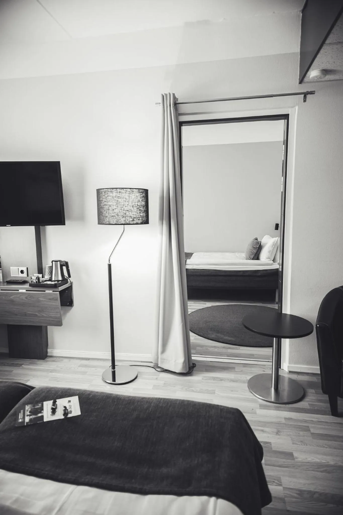 Photo of the whole room, Bed in Best Western Hotel Statt Katrineholm