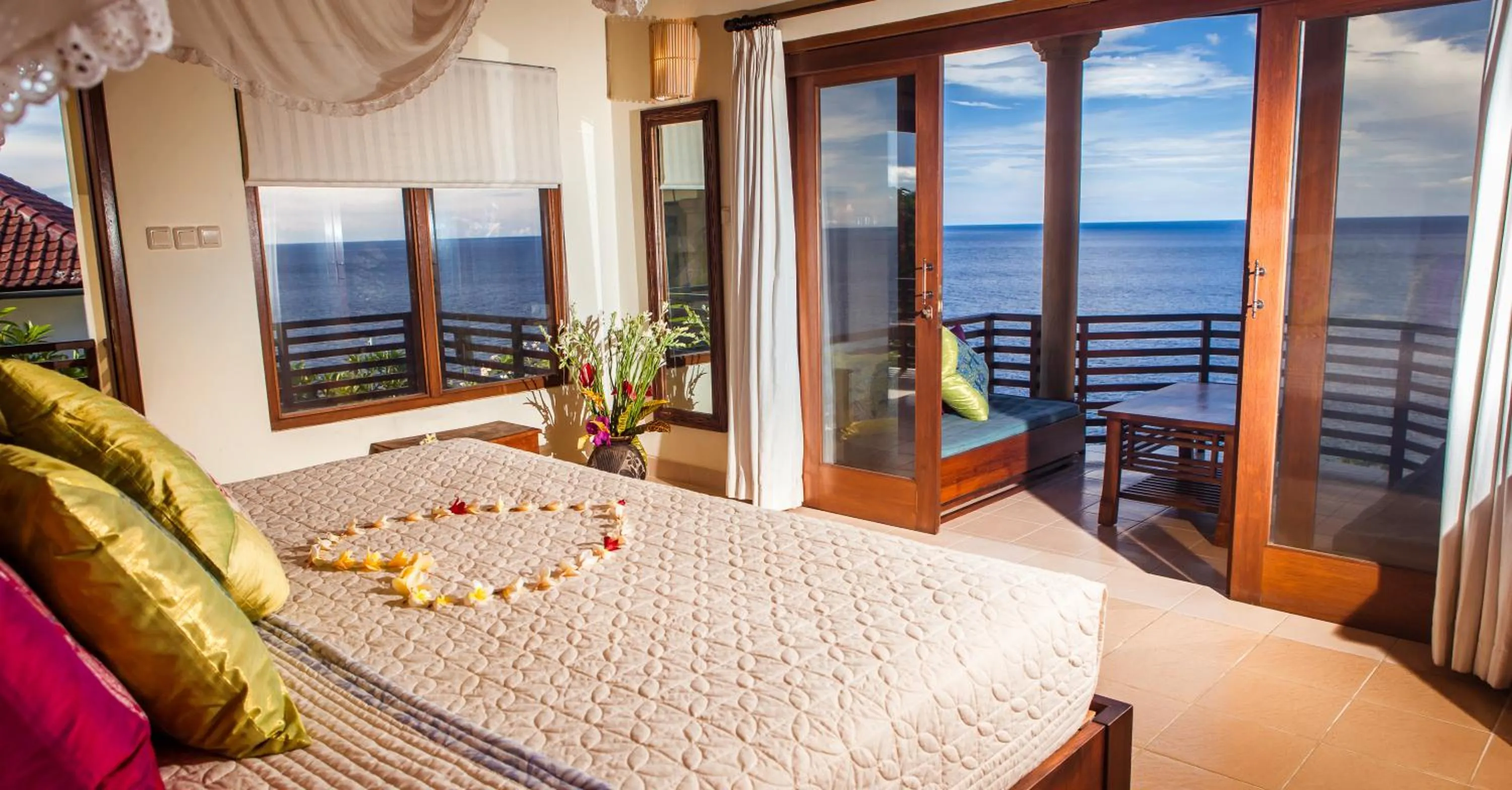 Bedroom, Bed in Blue Moon Villas Resort