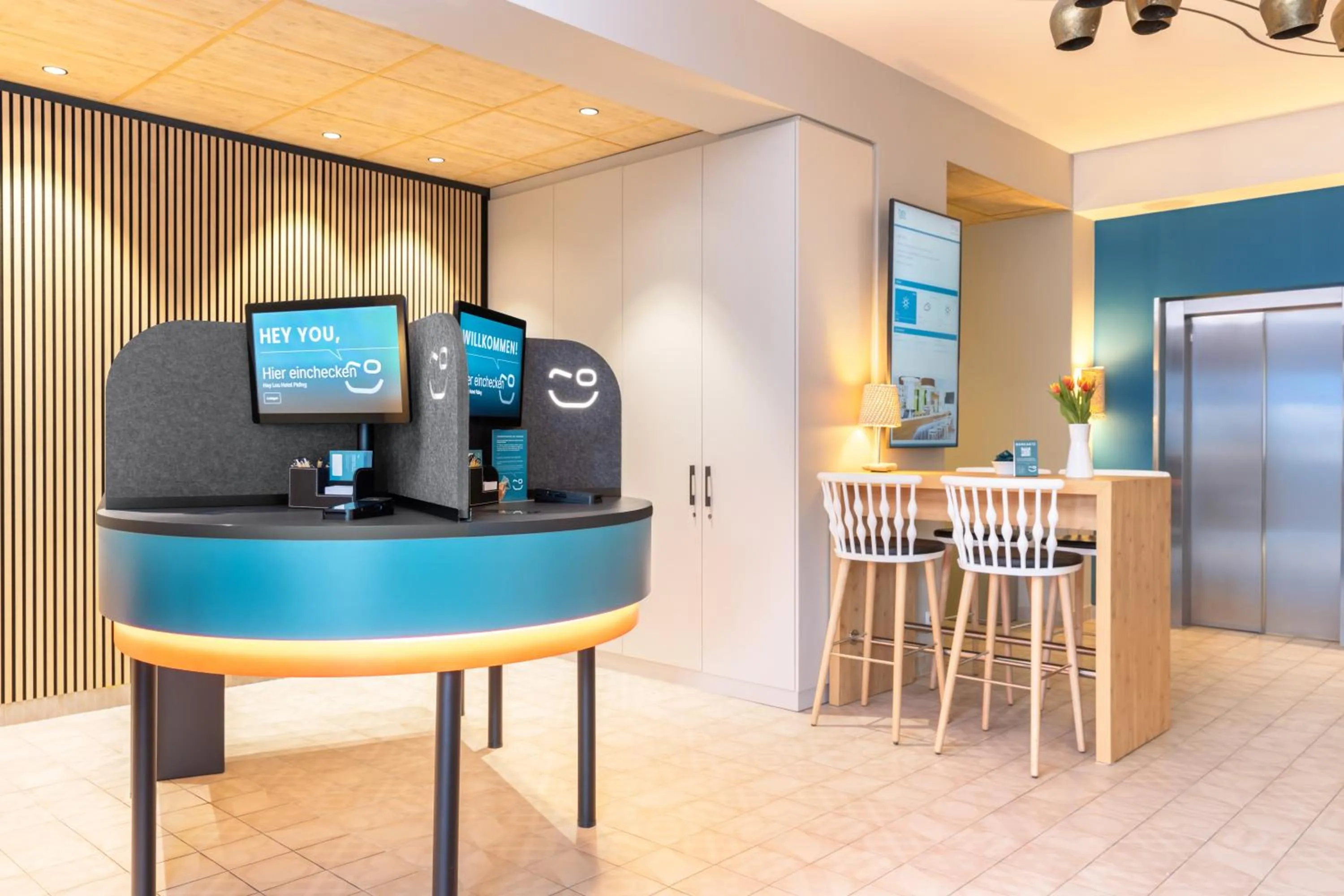 Lobby or reception in Hey Lou Hotel Piding