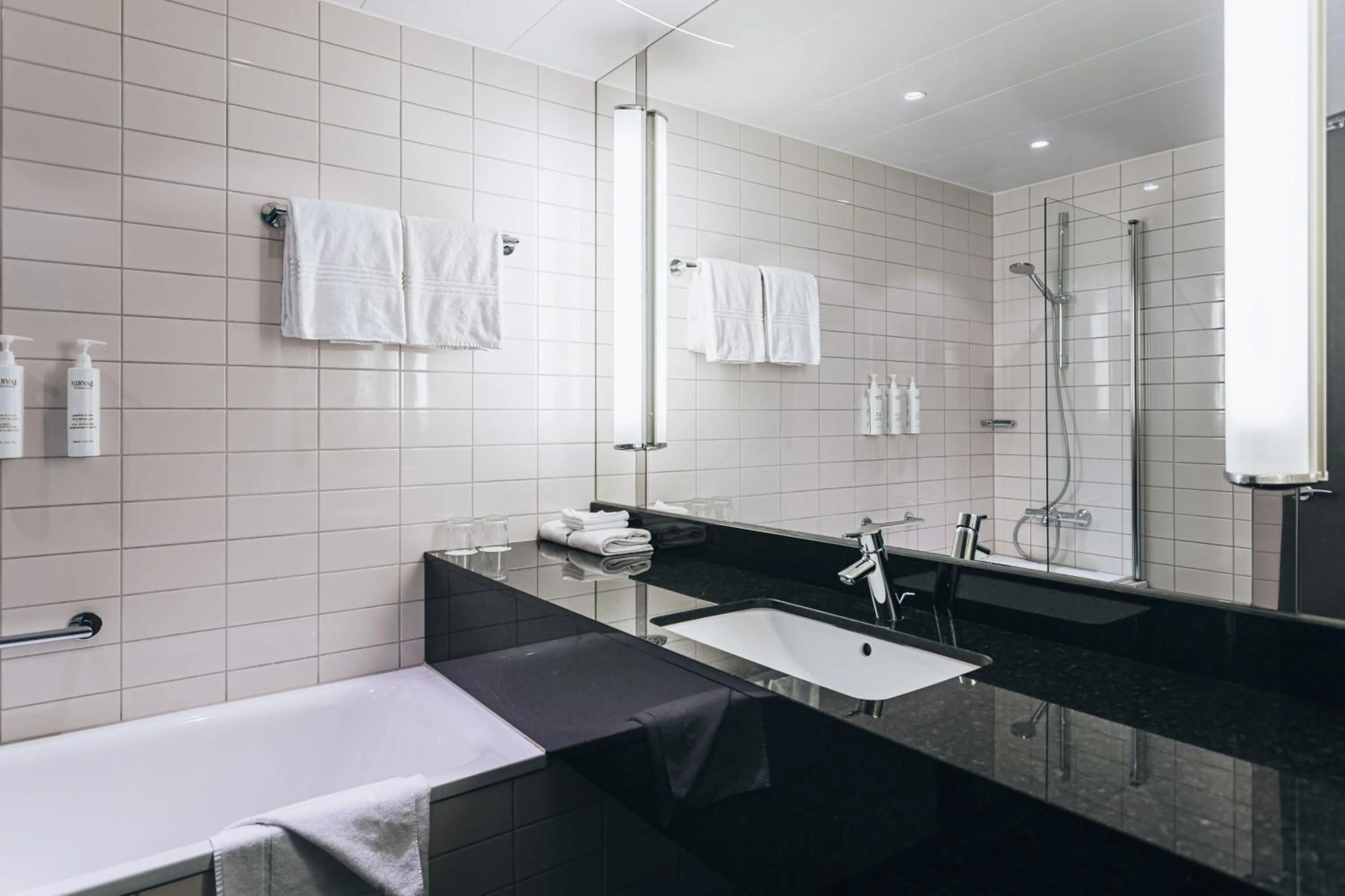 Bathroom in Courtyard by Marriott Stockholm Kungsholmen