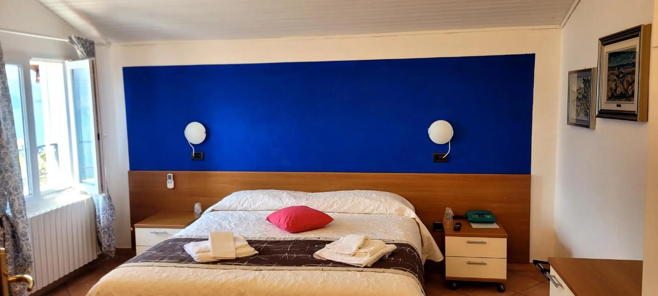 Photo of the whole room in Hotel Bellavista Meublè