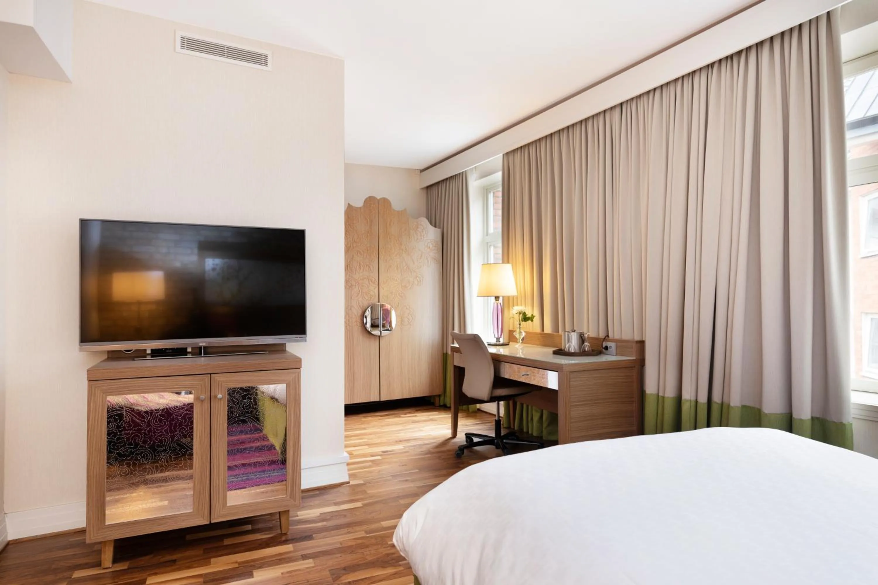 Photo of the whole room, Bed in Elite Hotel Esplanade