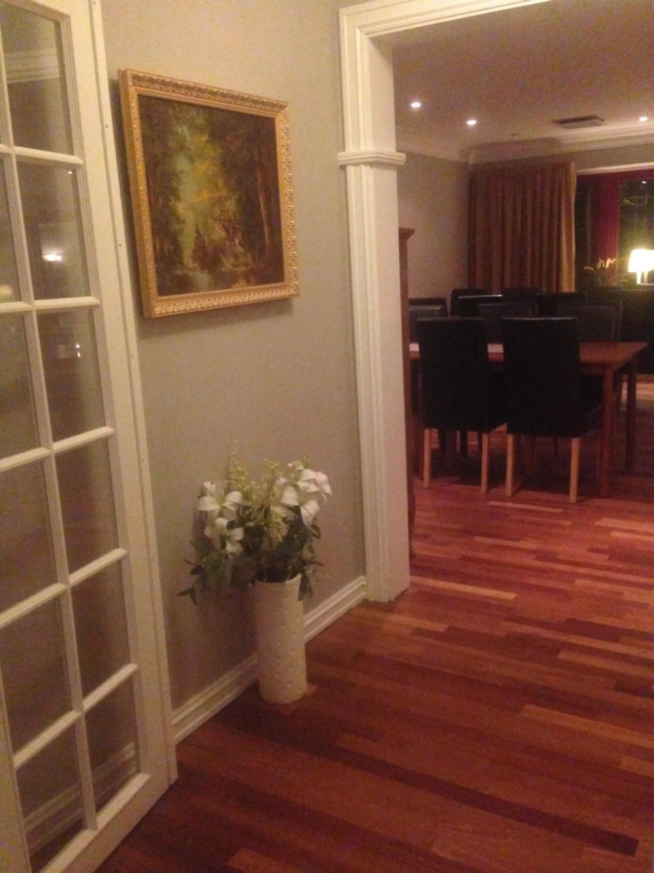 Restaurant/places to eat in Kils Hotell & Restaurang