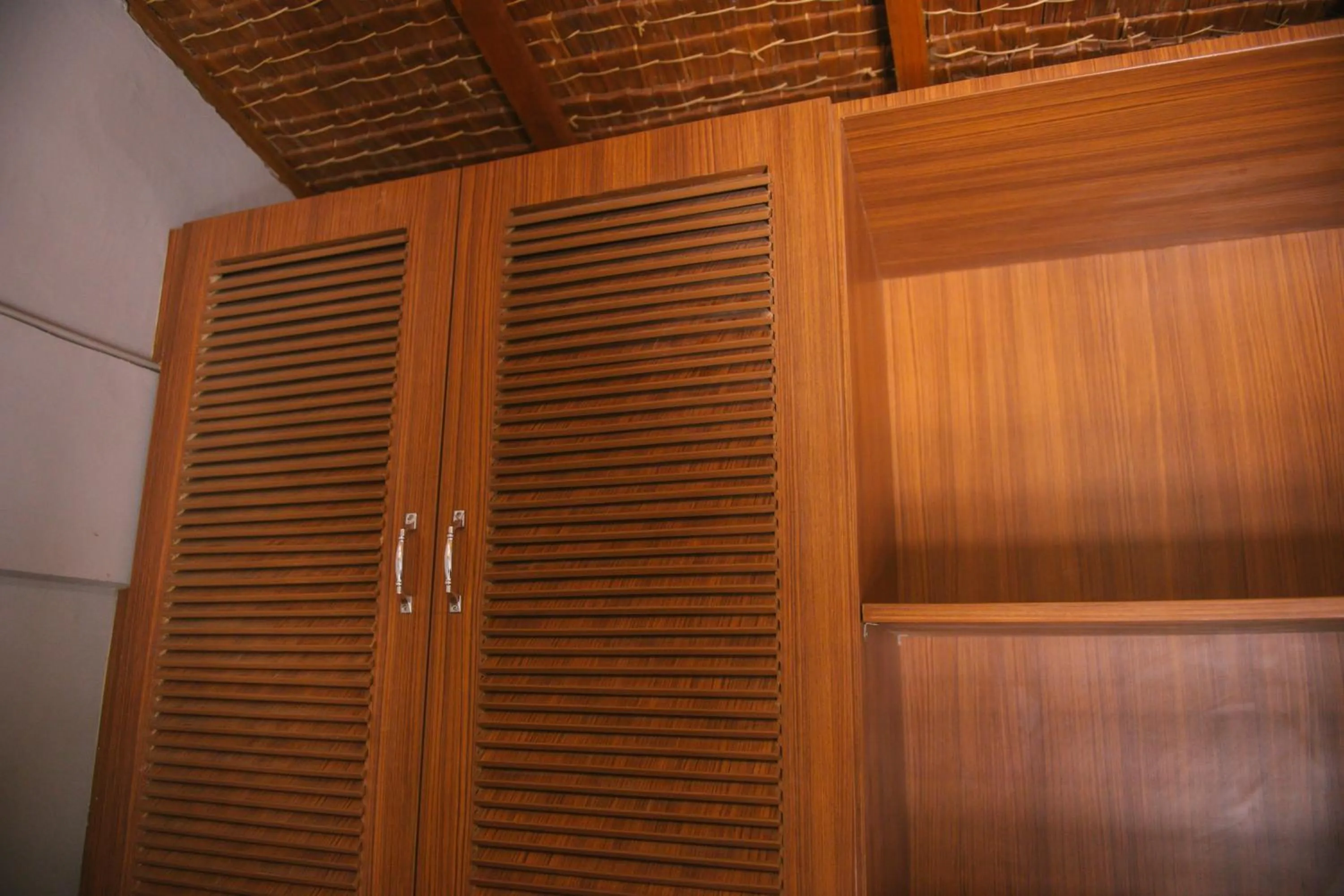 Freddies Santai Sumurtiga