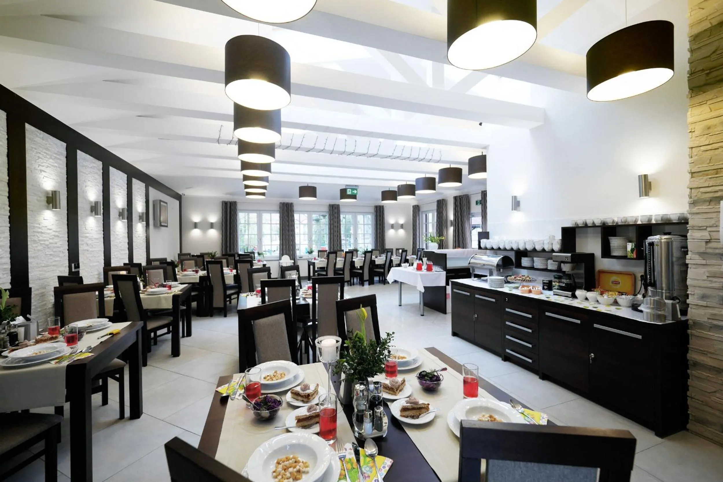 Food and drinks in Willa San Remo