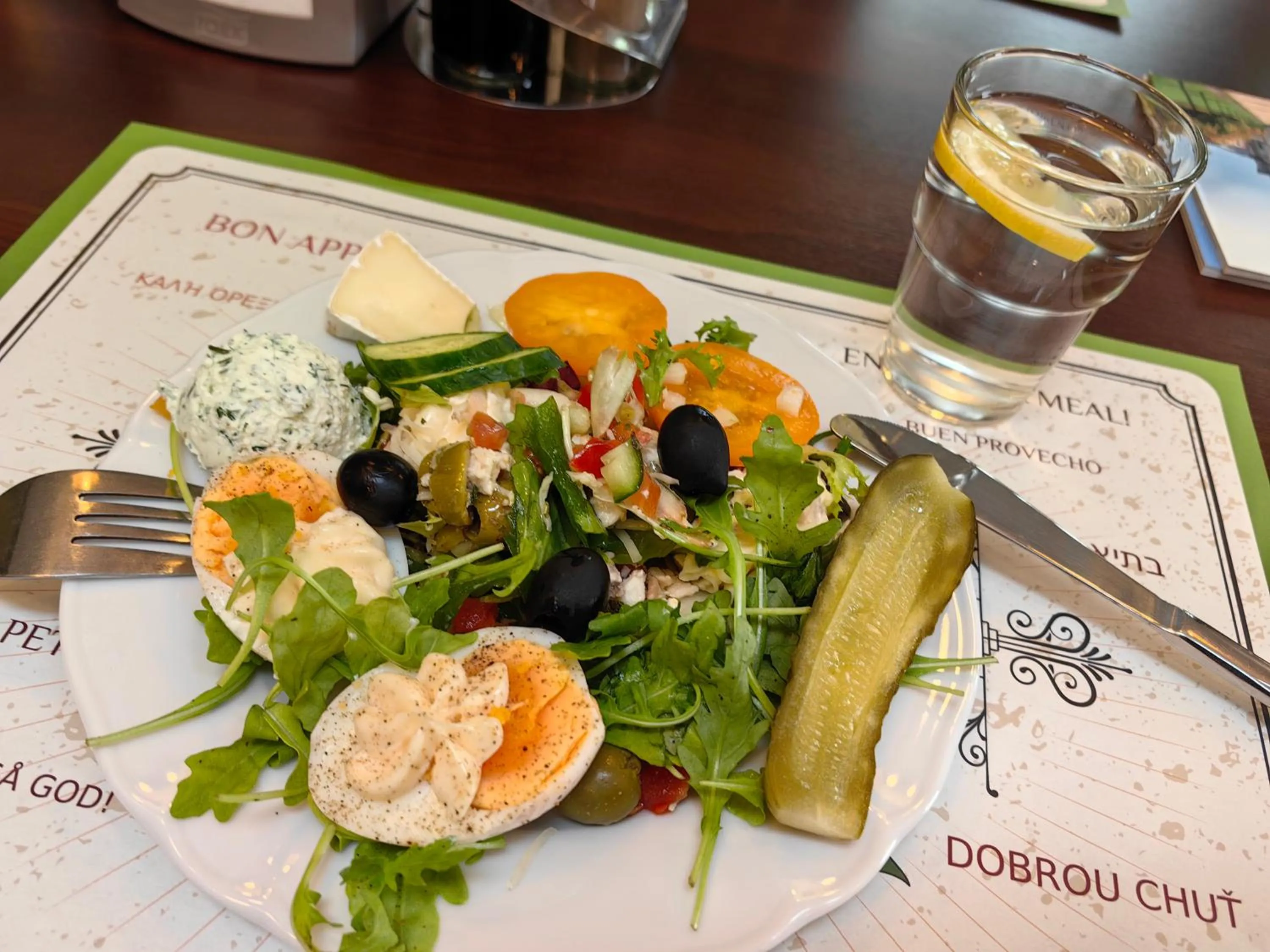 Breakfast in Willa San Remo