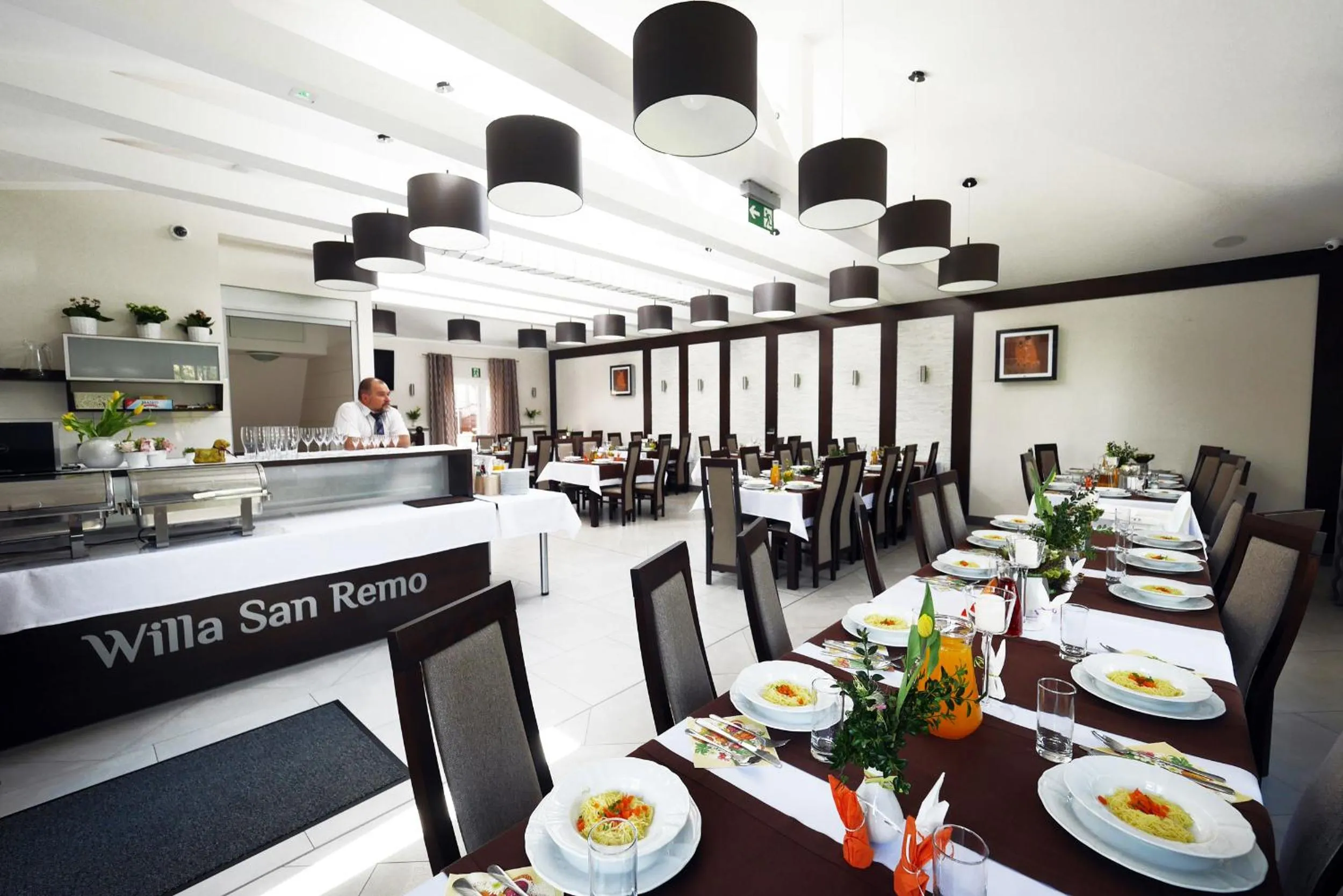 Food and drinks in Willa San Remo