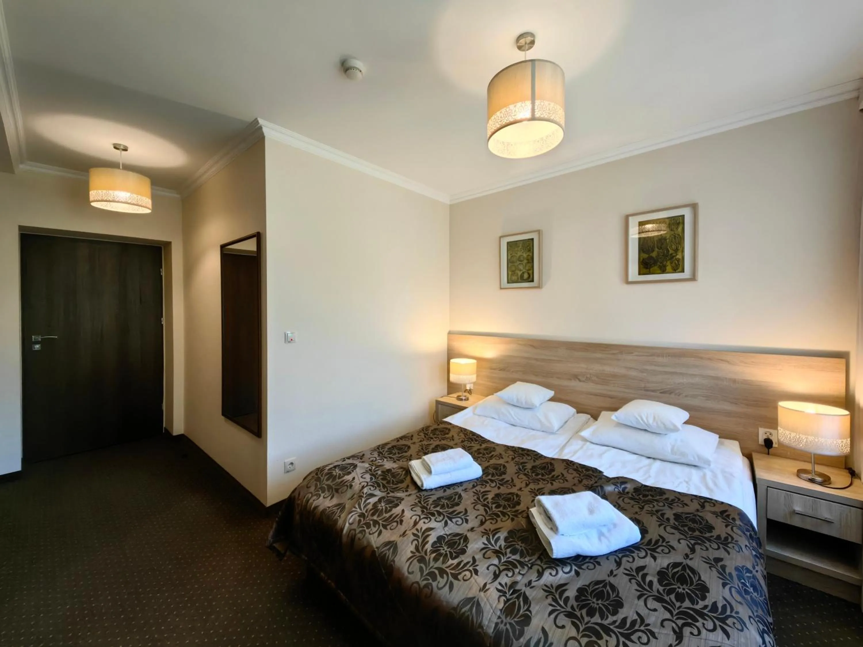 Property building in Willa San Remo