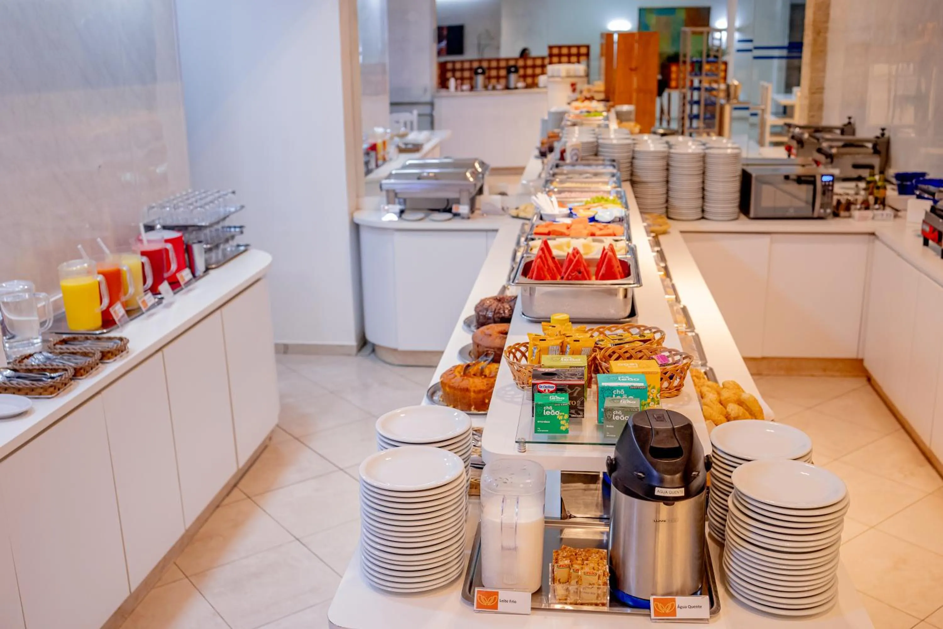 Food and drinks in Hotel San Gabriel