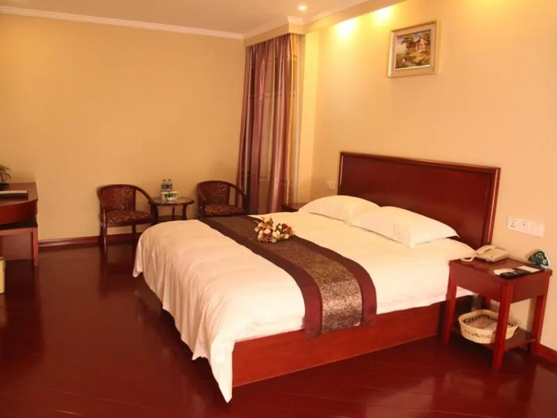 GreenTree Inn JiangSu WuXi JiangYin Xiagang Subdistrict Express Hotel