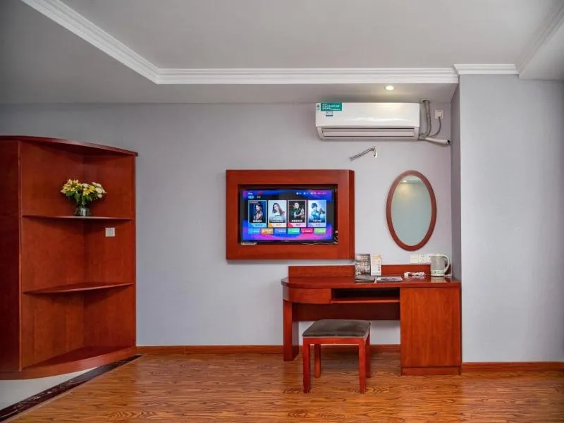GreenTree Inn JiangSu YanCheng North Bus Station Bolian Plaza Business Hotel