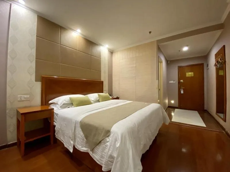 Bed in GreenTree Inn ShanDong Linxi Pingyi Mengyang Road Express Hotel