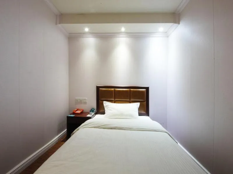 Bed in GreenTree Inn Hefei Fanhua Avenue Decision Building Anhui University Business Hotel