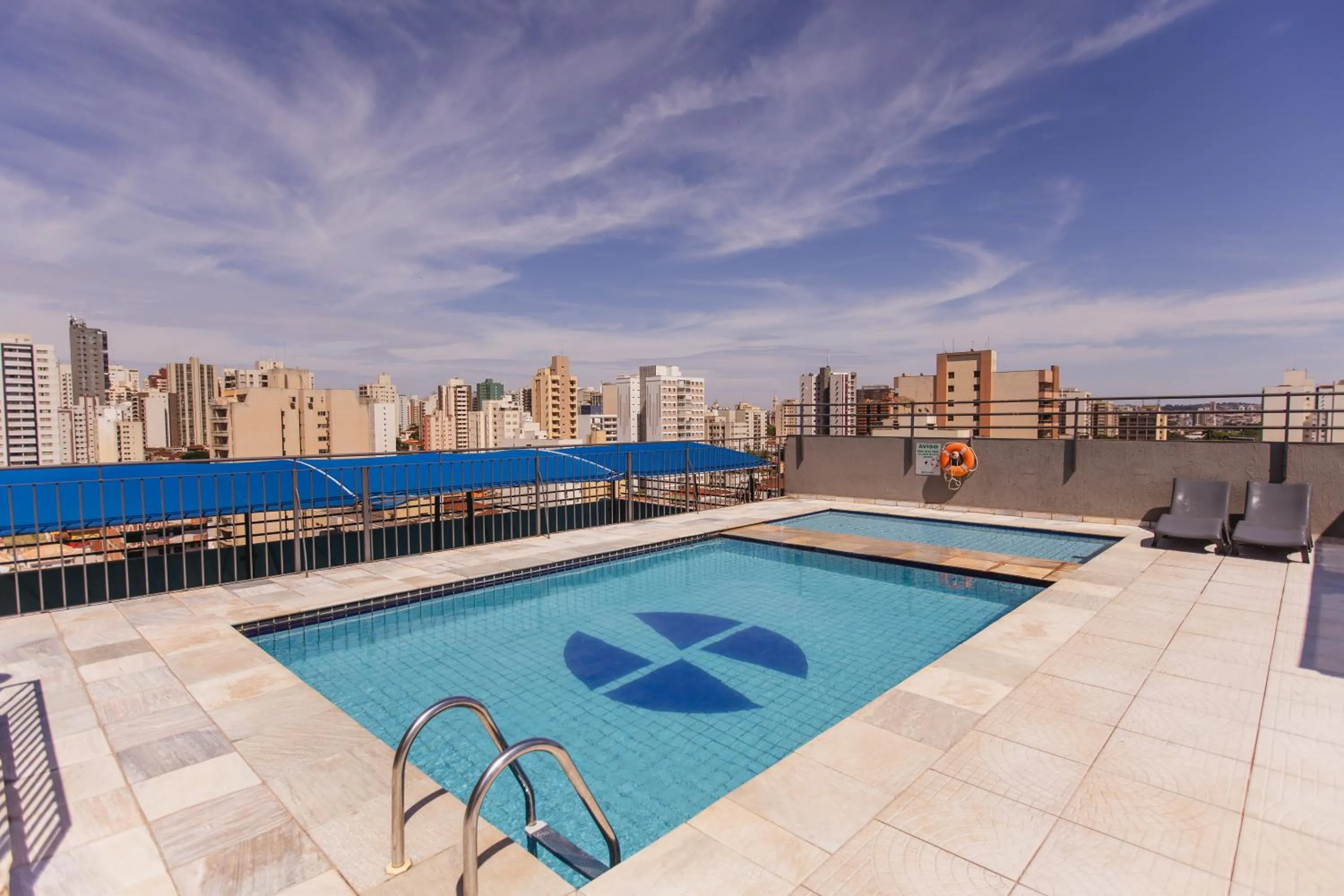 Pool view in Hotel Nacional Inn Ribeirão Preto