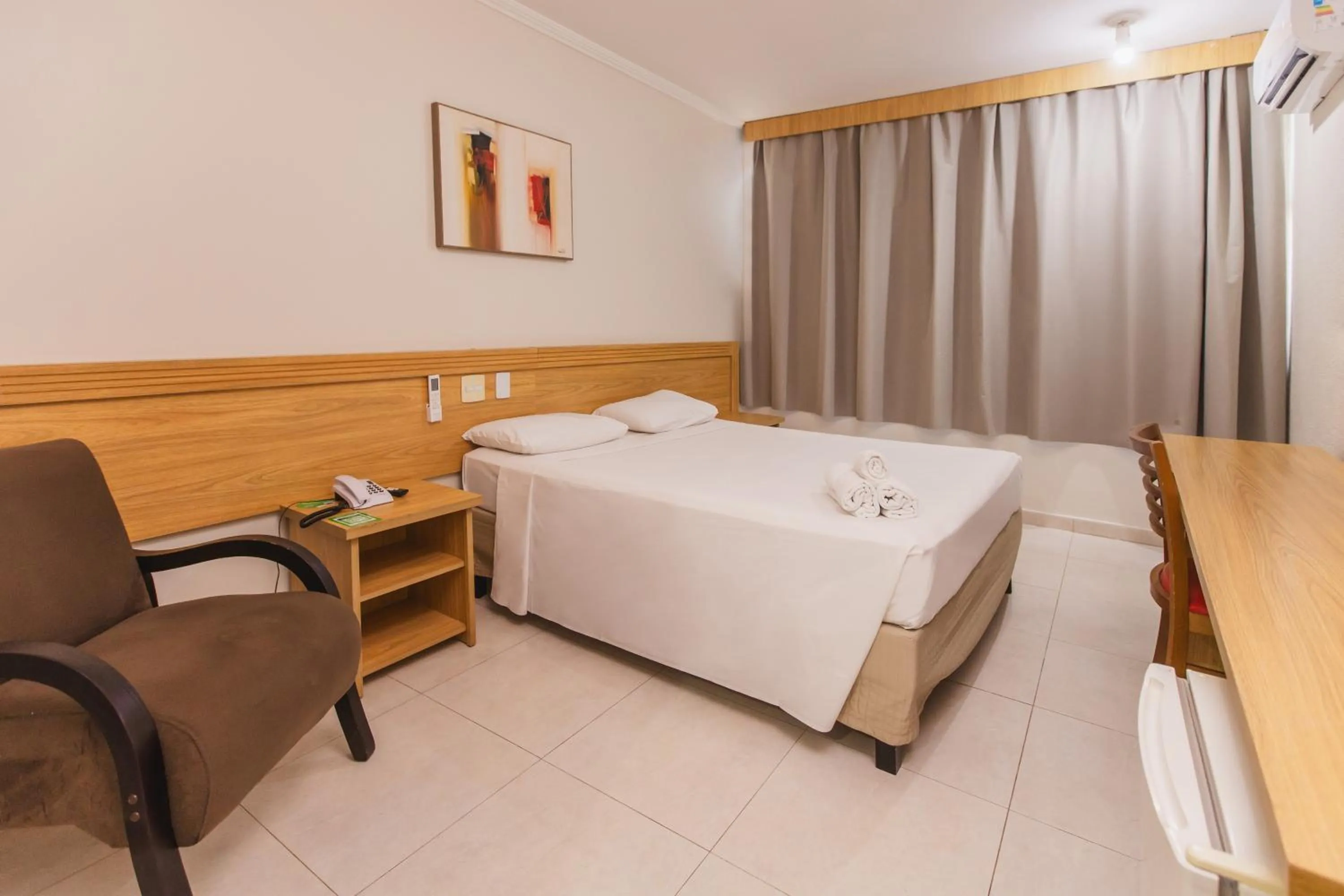 Bedroom, Bed in Hotel Nacional Inn Ribeirão Preto