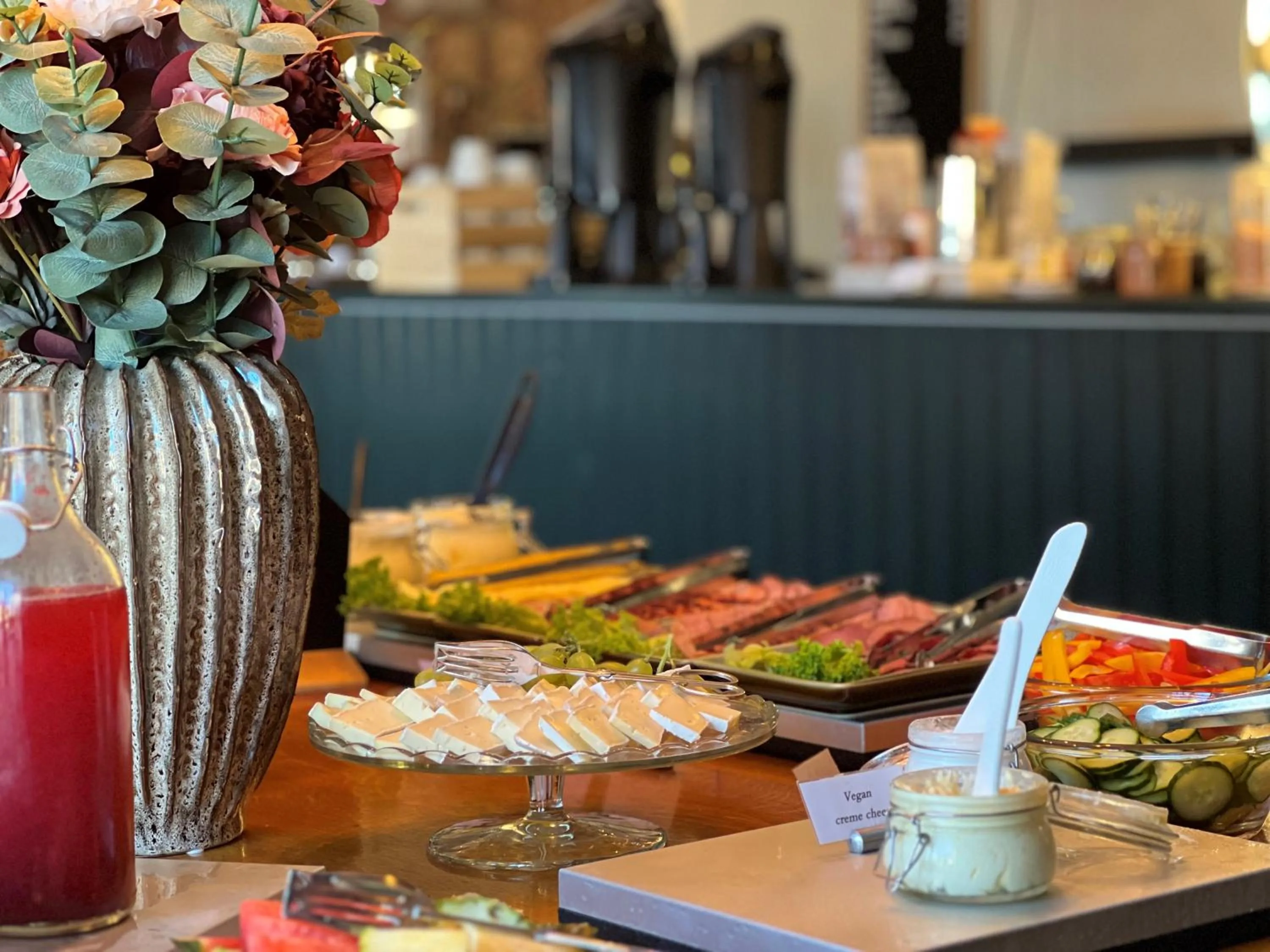 Restaurant/places to eat in Akademihotellet