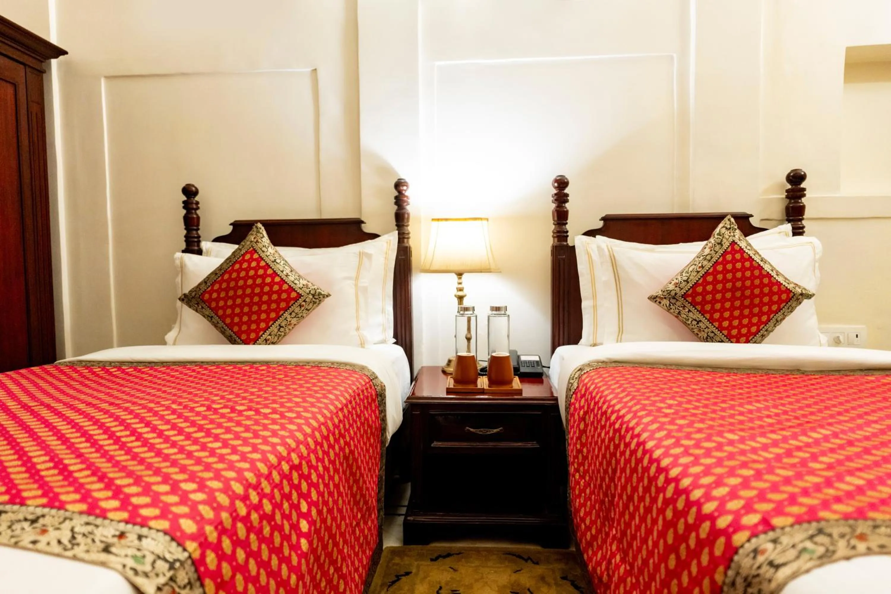 Bed in BrijRama Palace, Varanasi - By the Ganges