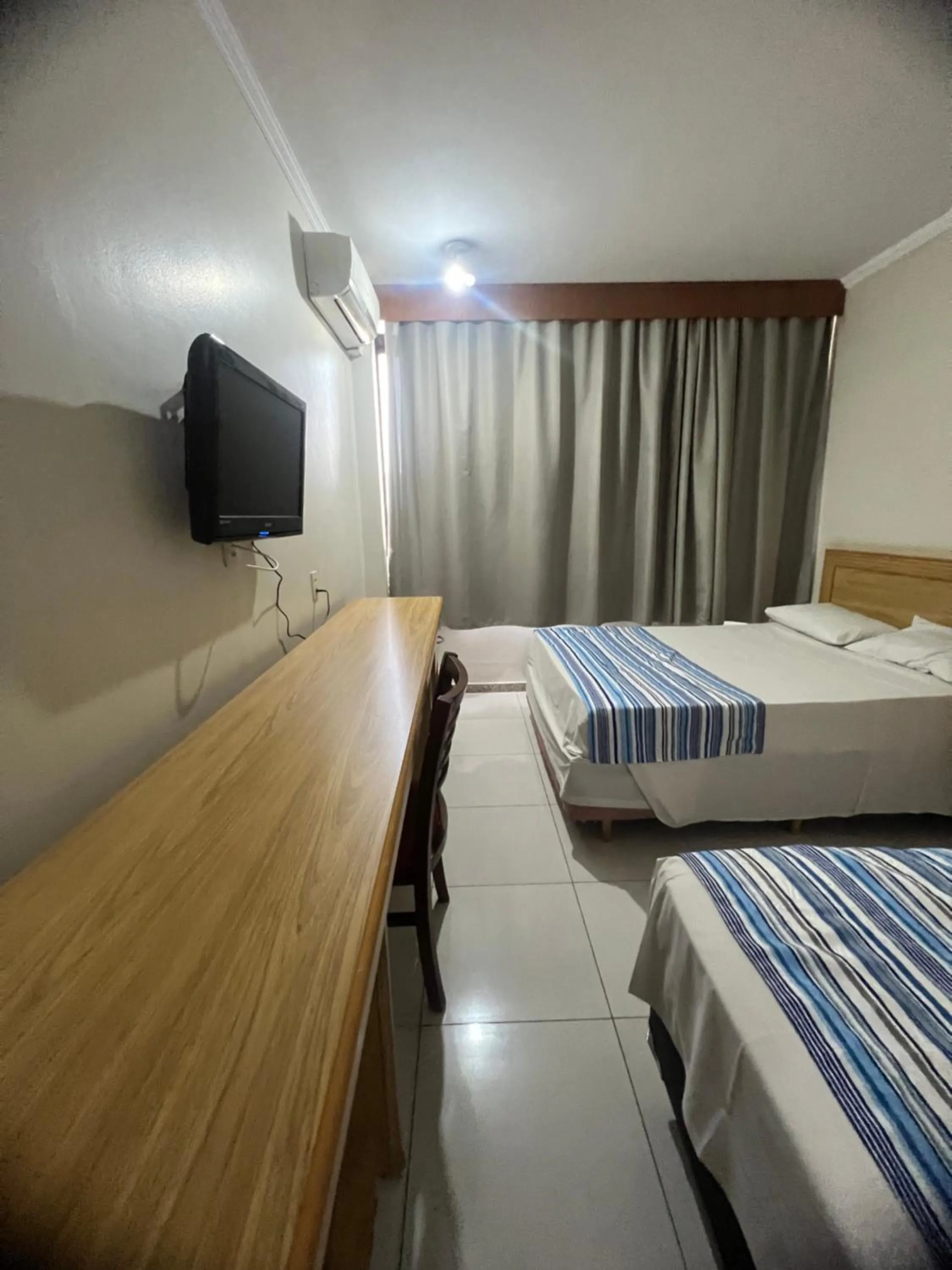 TV and multimedia, Bed in Hotel Vilage Inn Ribeirão Preto & Convenções