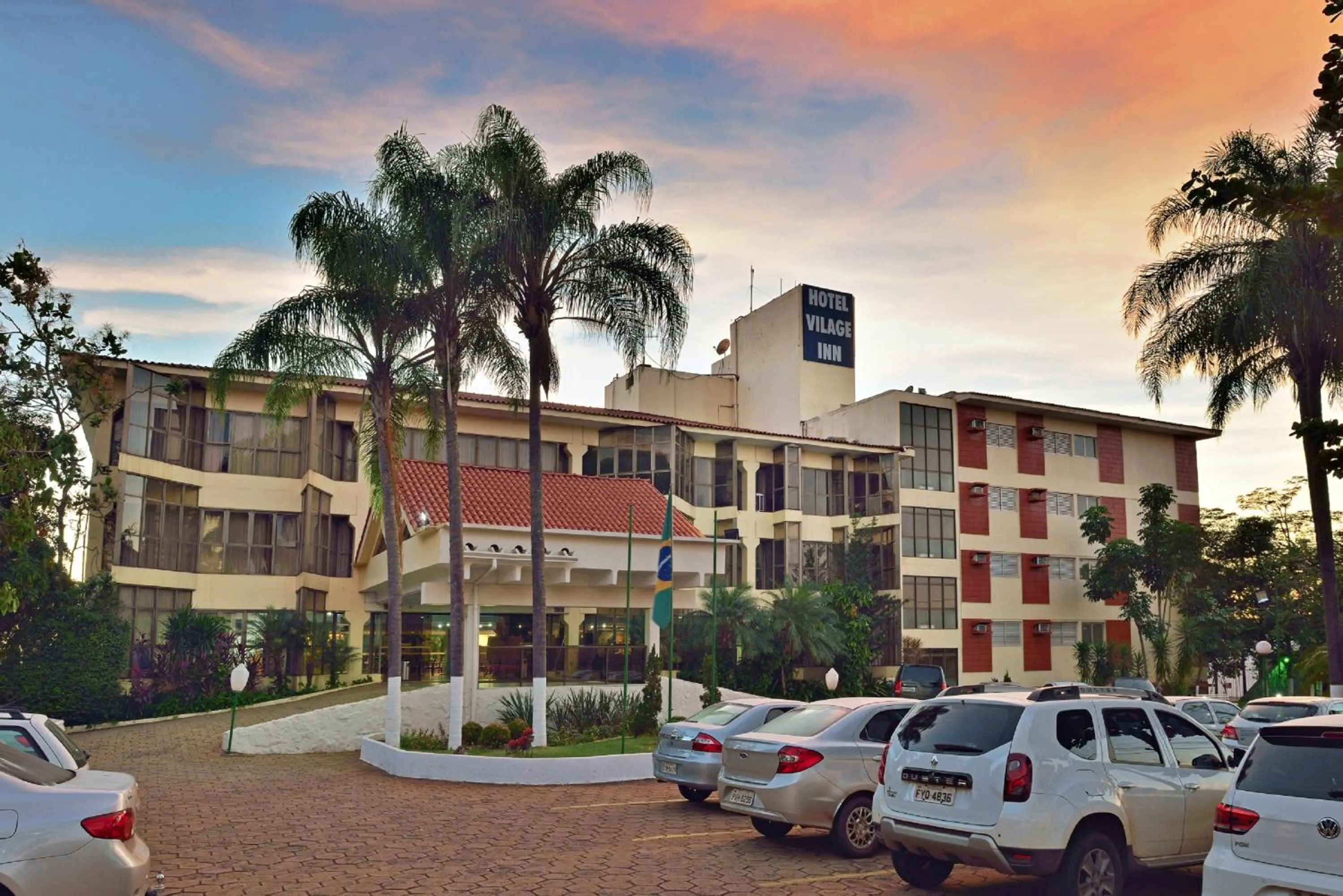 Facade/entrance in Hotel Vilage Inn Ribeirão Preto & Convenções