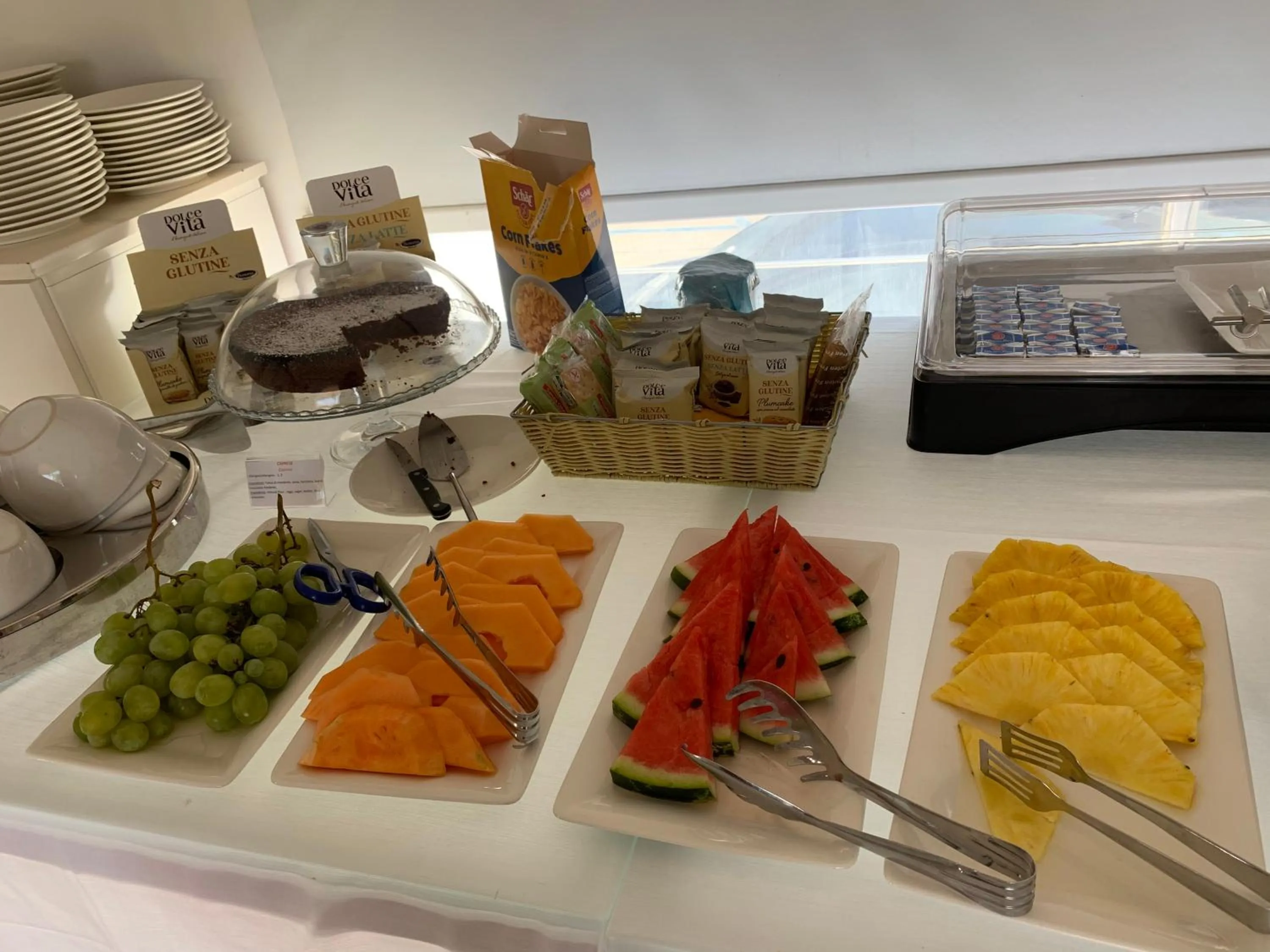 Food and drinks in Ganimede Hotel