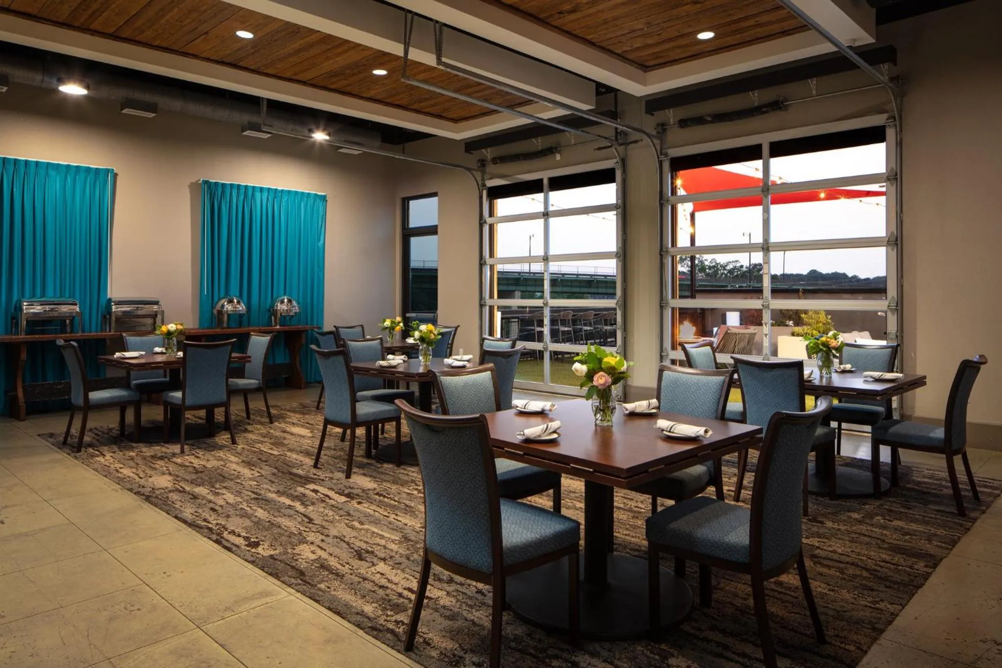 Meeting/conference room in Hotel Indigo Tuscaloosa Downtown by IHG