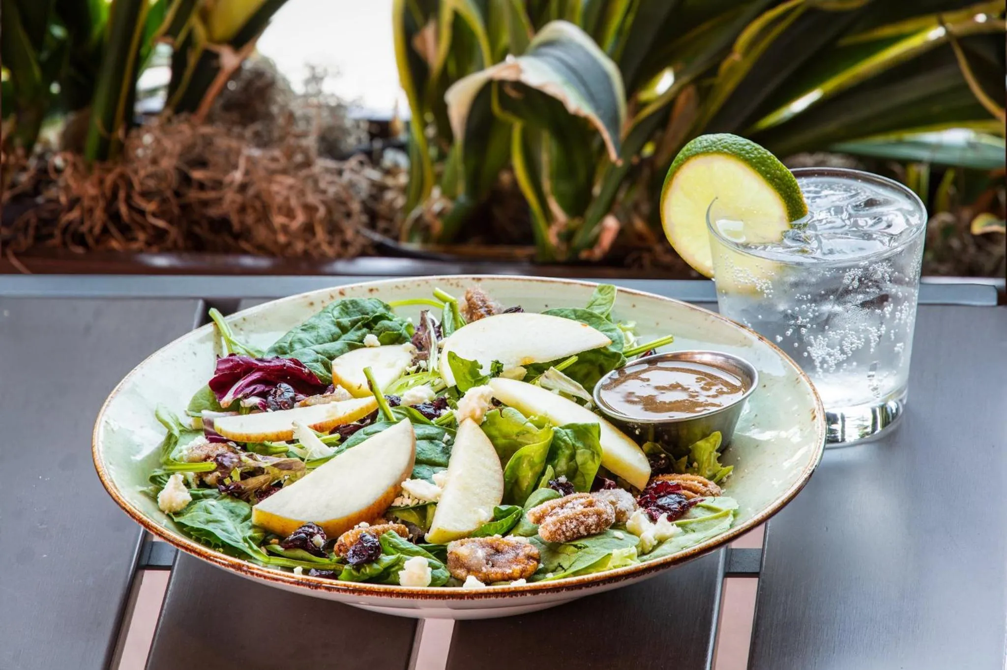 Restaurant/places to eat in Hotel Indigo Tuscaloosa Downtown by IHG