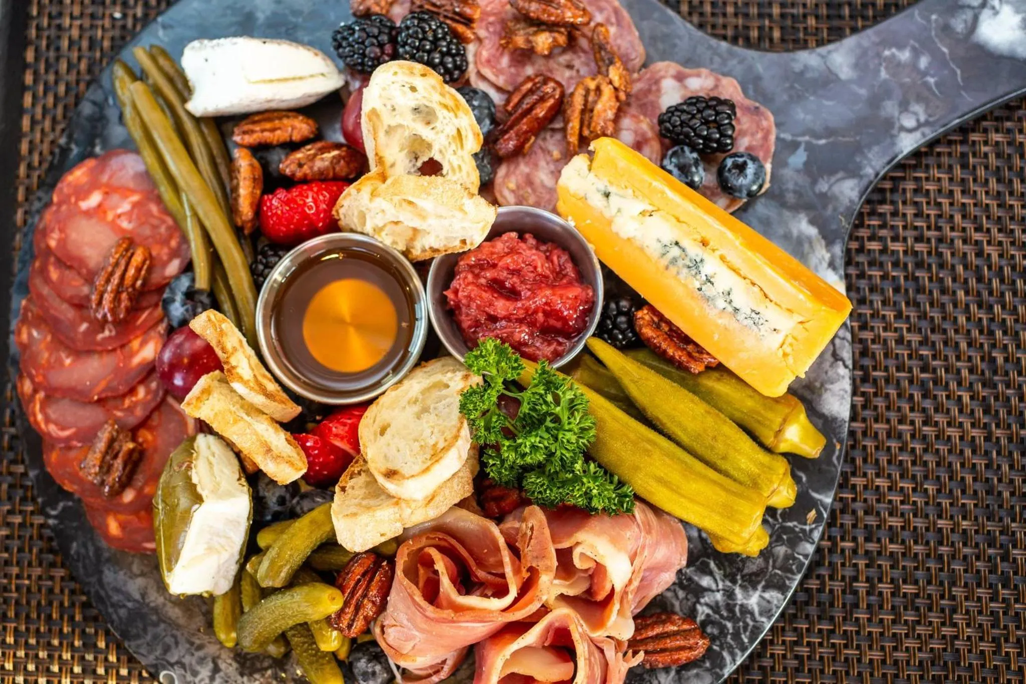 Restaurant/places to eat in Hotel Indigo Tuscaloosa Downtown by IHG