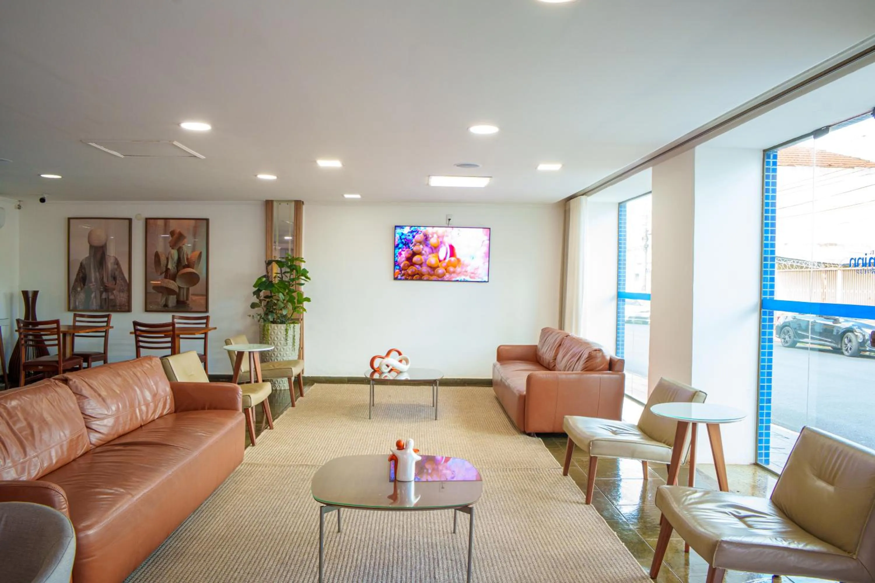 Lobby or reception in Hotel Dan Inn Express Ribeirão Preto By Nacional Inn