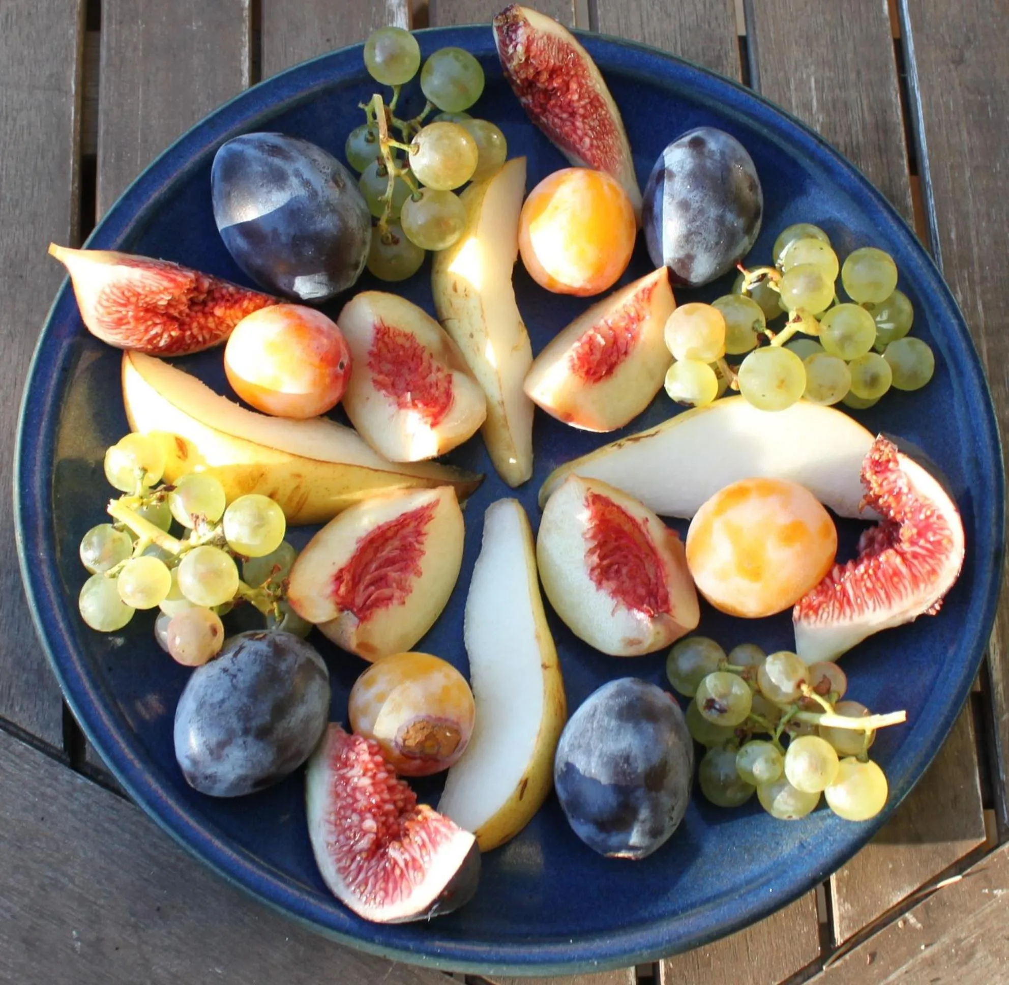 Food close-up in VALRELEY, chambres et table d'hôtes eco-friendly avec bain nordique au sud du massif du Jura