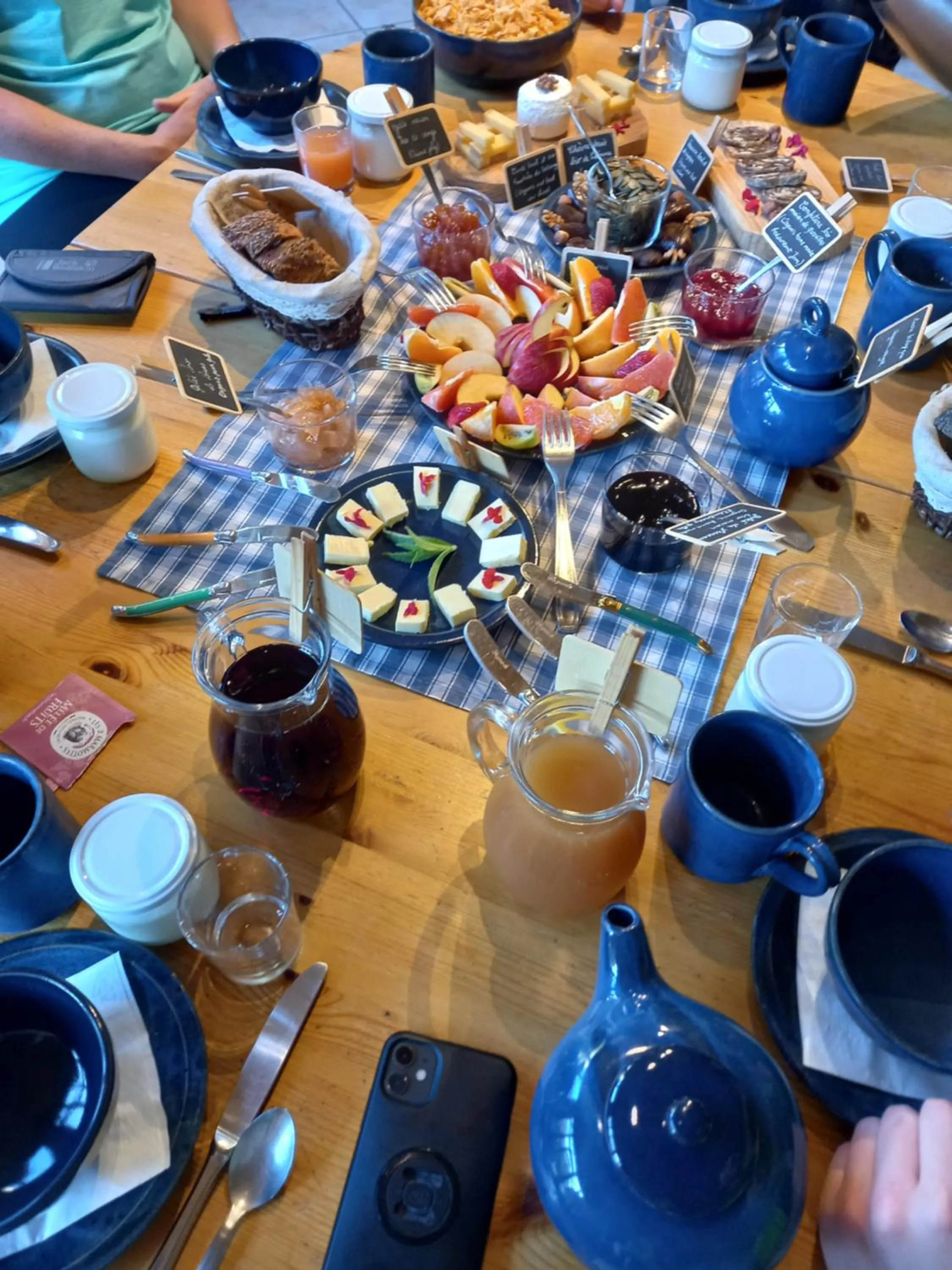 VALRELEY, chambres et table d'hôtes eco-friendly avec bain nordique au sud du massif du Jura