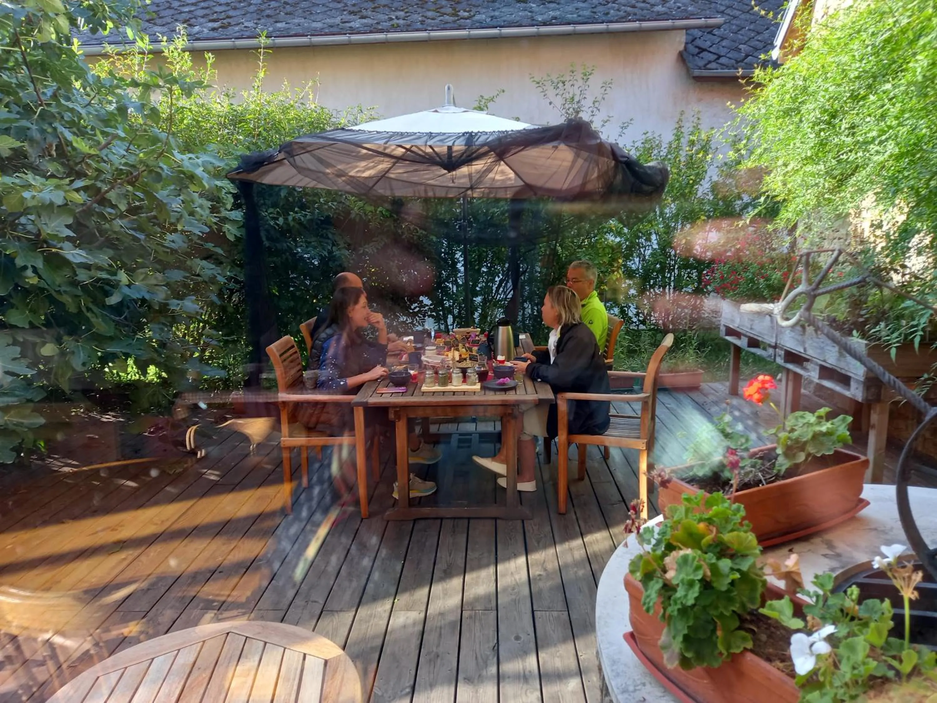 VALRELEY, chambres et table d'hôtes eco-friendly avec bain nordique au sud du massif du Jura