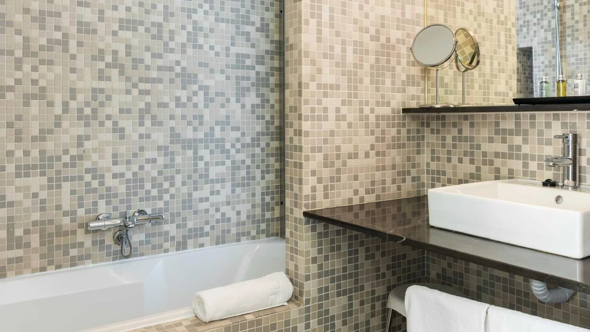 Toilet in Hotel Spa Calagrande Cabo de Gata