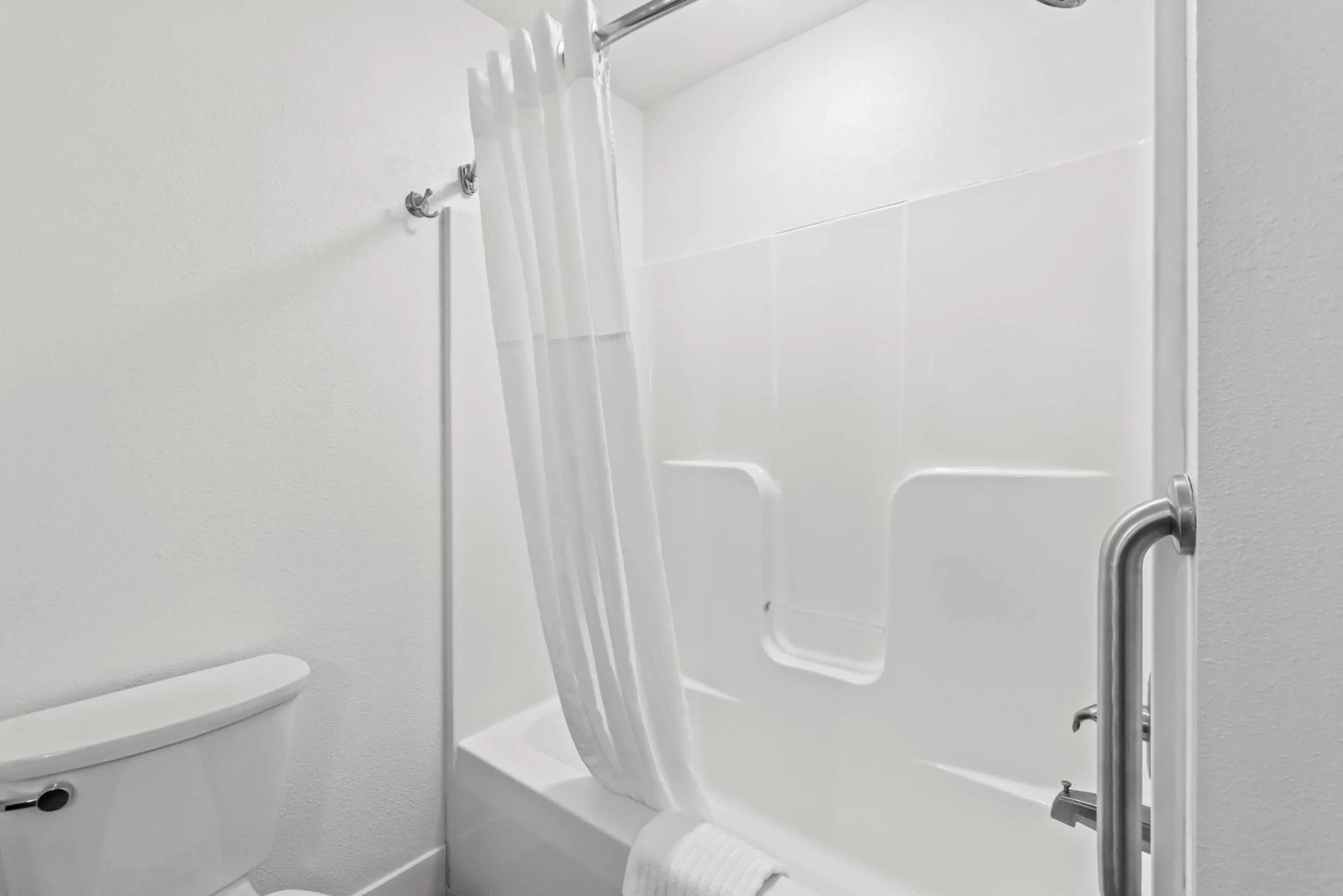 Bedroom in Country Inn & Suites Etown