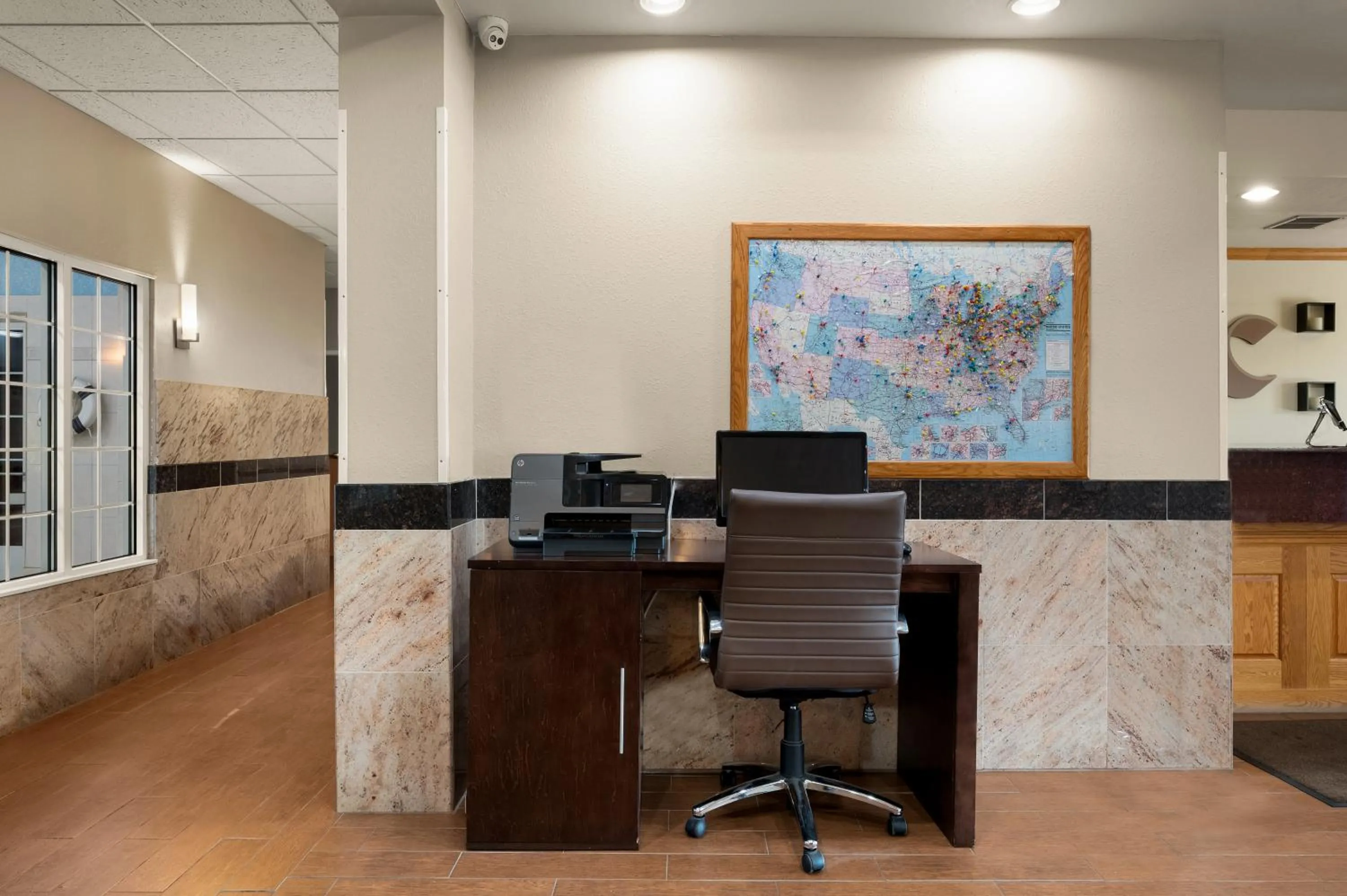 Business facilities in Comfort Inn & Suites Fenton