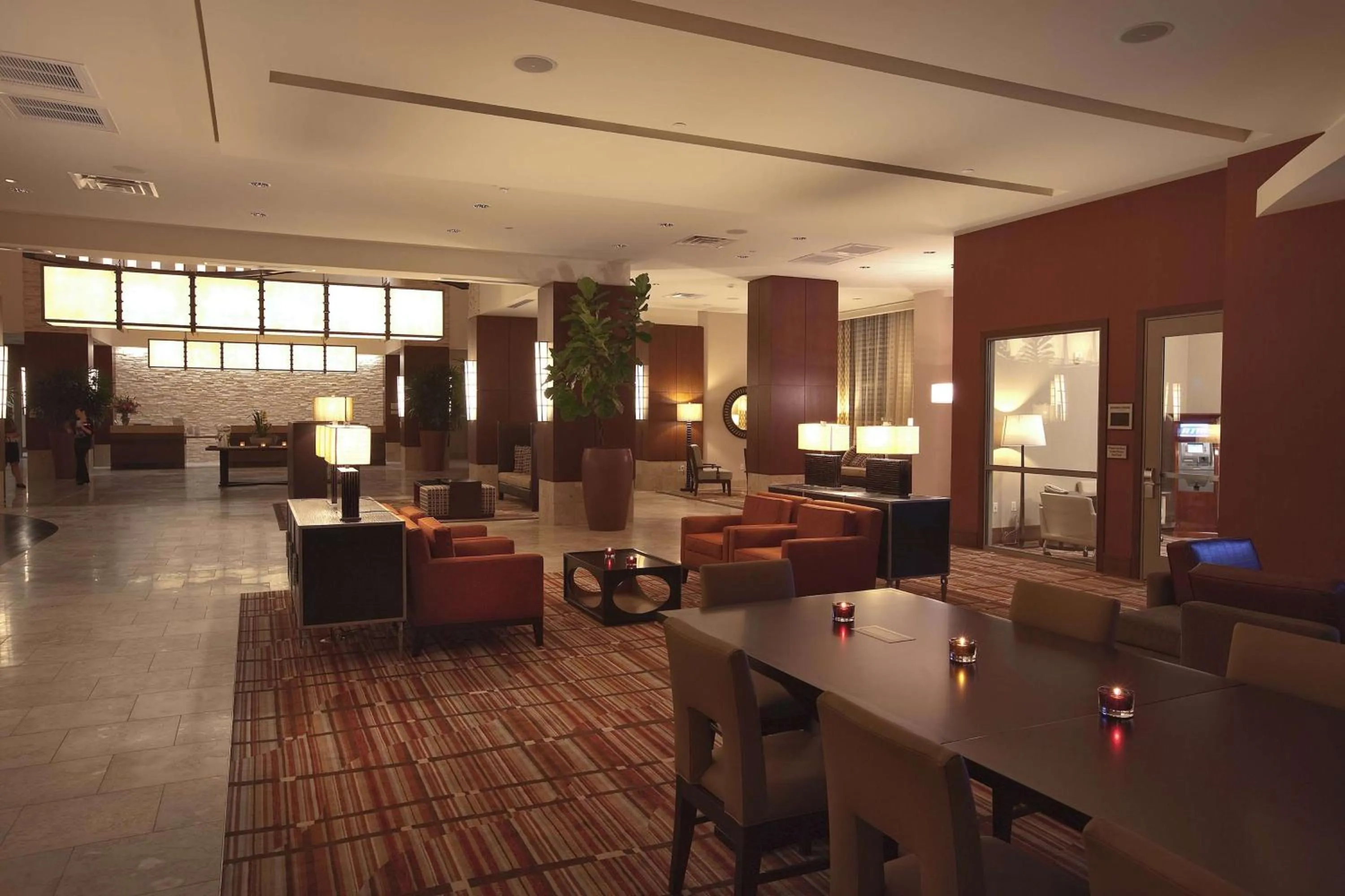 Lobby or reception in Embassy Suites Palmdale