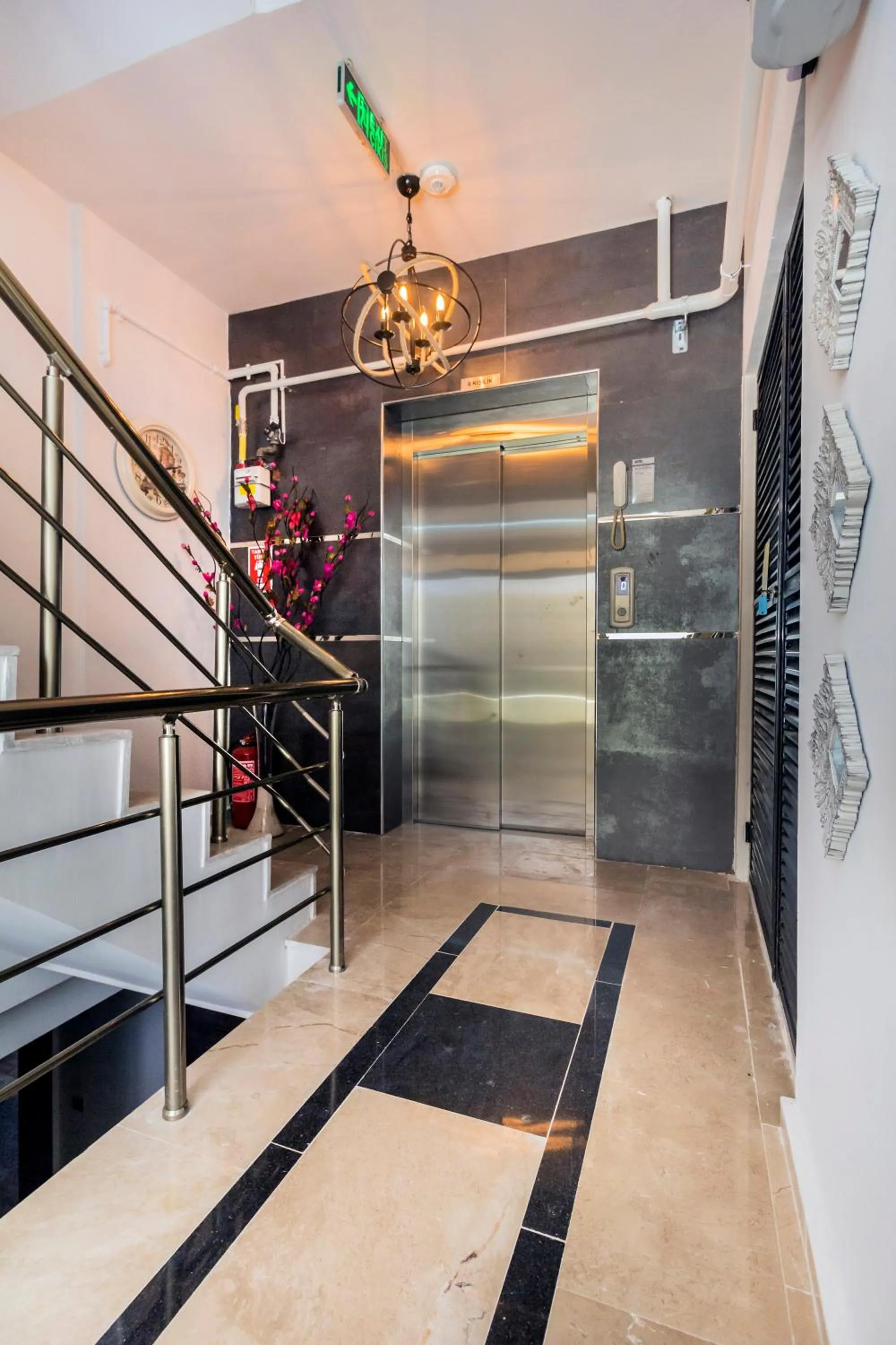 Facade/entrance in Aspendos Suites Konyaaltı Apart