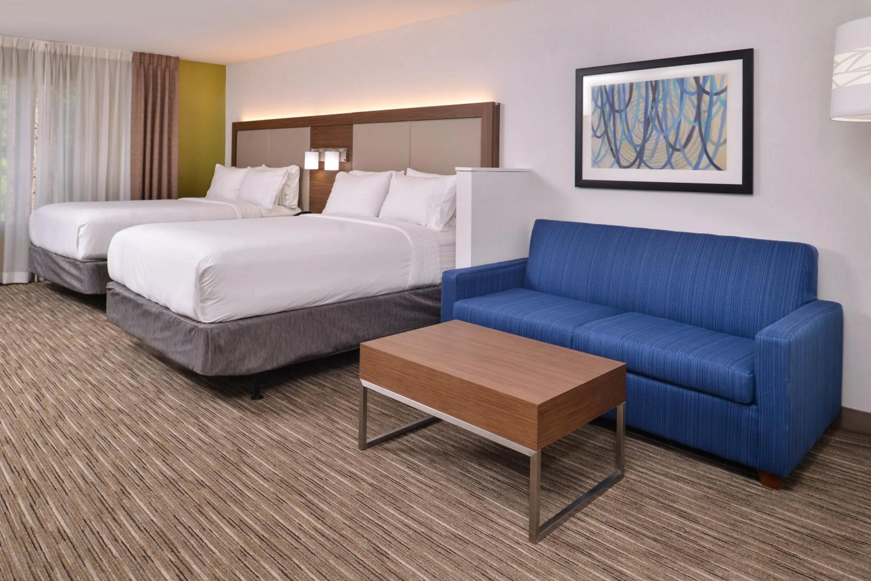 Photo of the whole room, Bed in Holiday Inn Express & Suites Lacey - Olympia by IHG